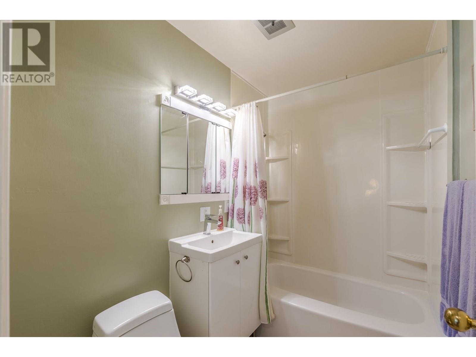 1117 Kensington Street, Penticton, British Columbia  V2A 4N2 - Photo 27 - 10350557