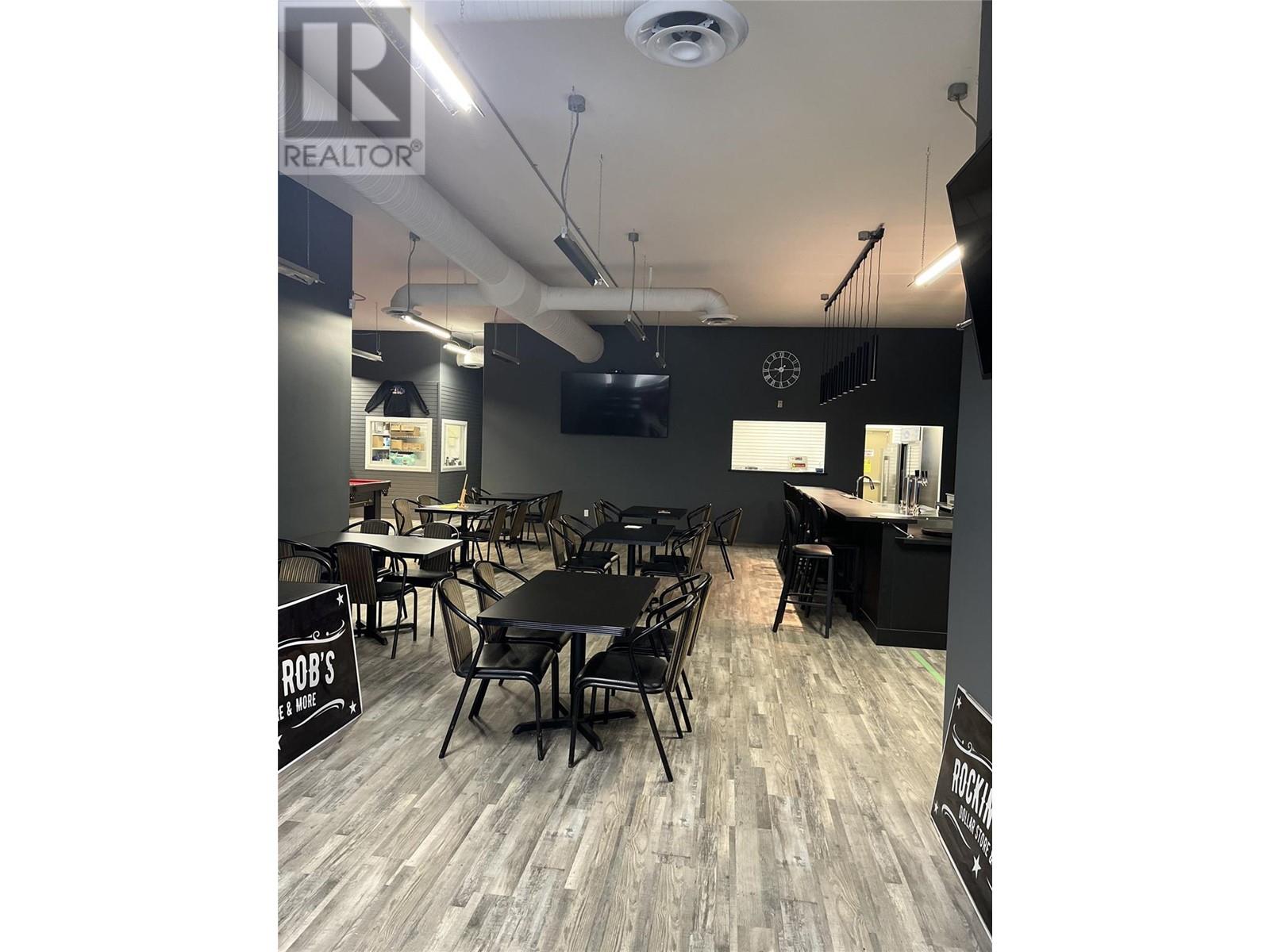 320 Iles Way Unit# 102, Tumbler Ridge, British Columbia  V0C 2W0 - Photo 2 - 10349407