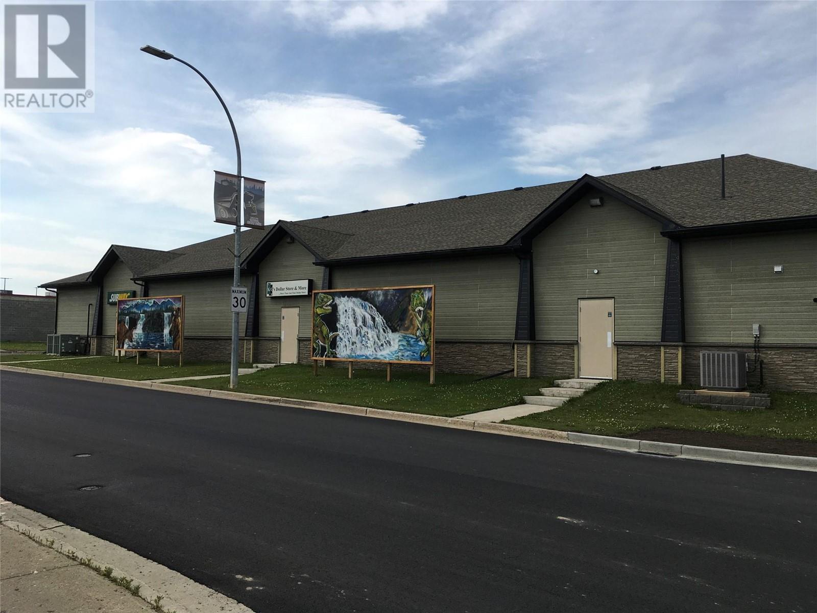 320 Iles Way Unit# 101, Tumbler Ridge, British Columbia  V0C 2W0 - Photo 2 - 10349405