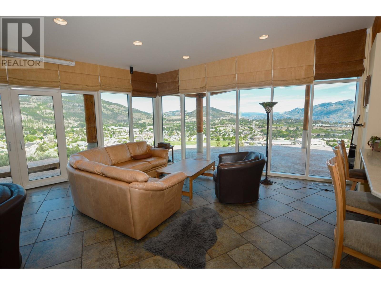 12015 Trayler Place, Summerland, British Columbia  V0H 1Z7 - Photo 14 - 10350950