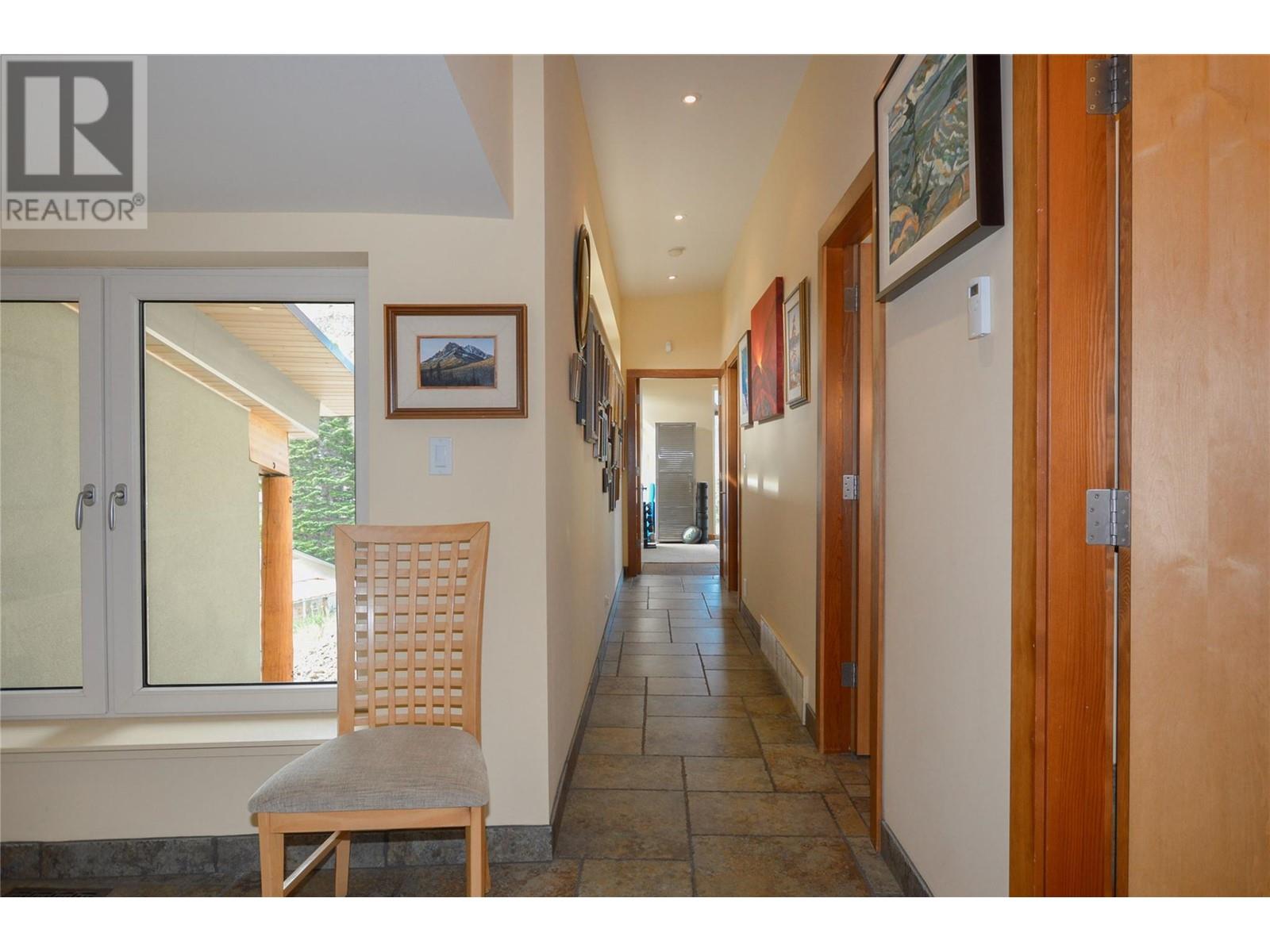 12015 Trayler Place, Summerland, British Columbia  V0H 1Z7 - Photo 41 - 10350950