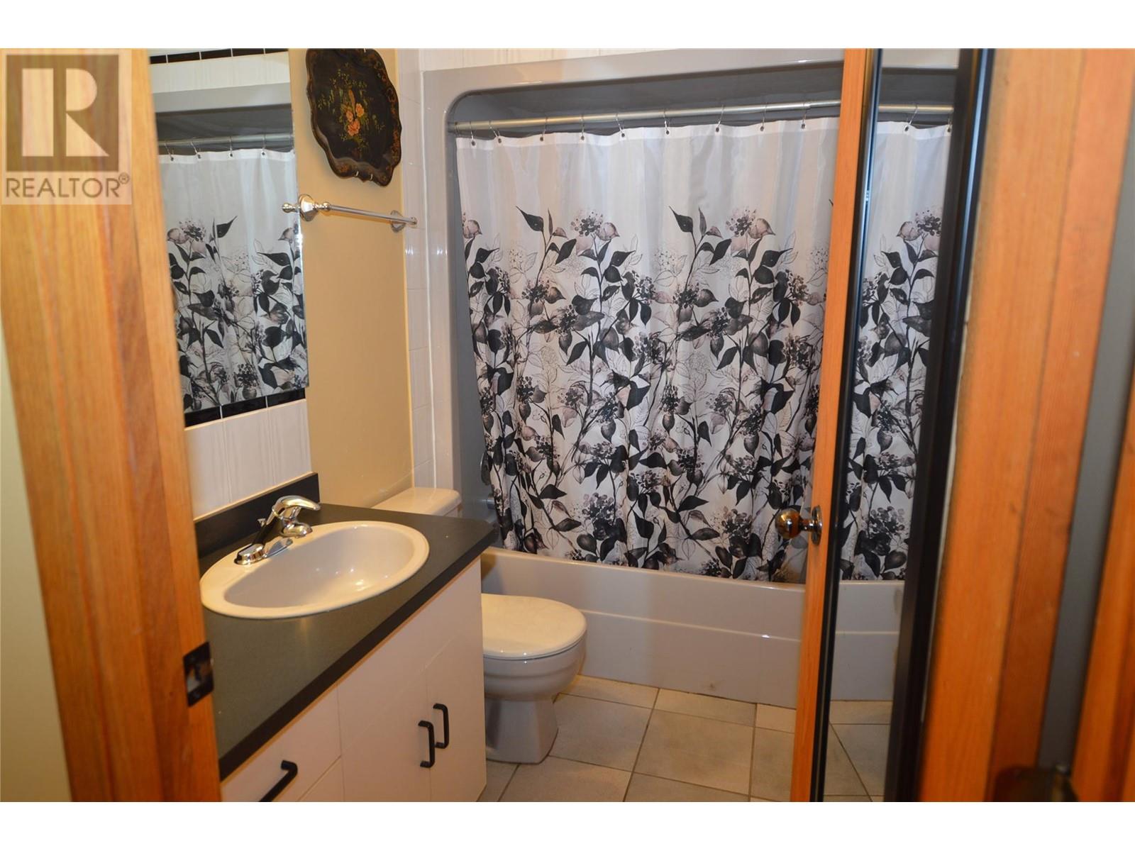 12015 Trayler Place, Summerland, British Columbia  V0H 1Z7 - Photo 54 - 10350950