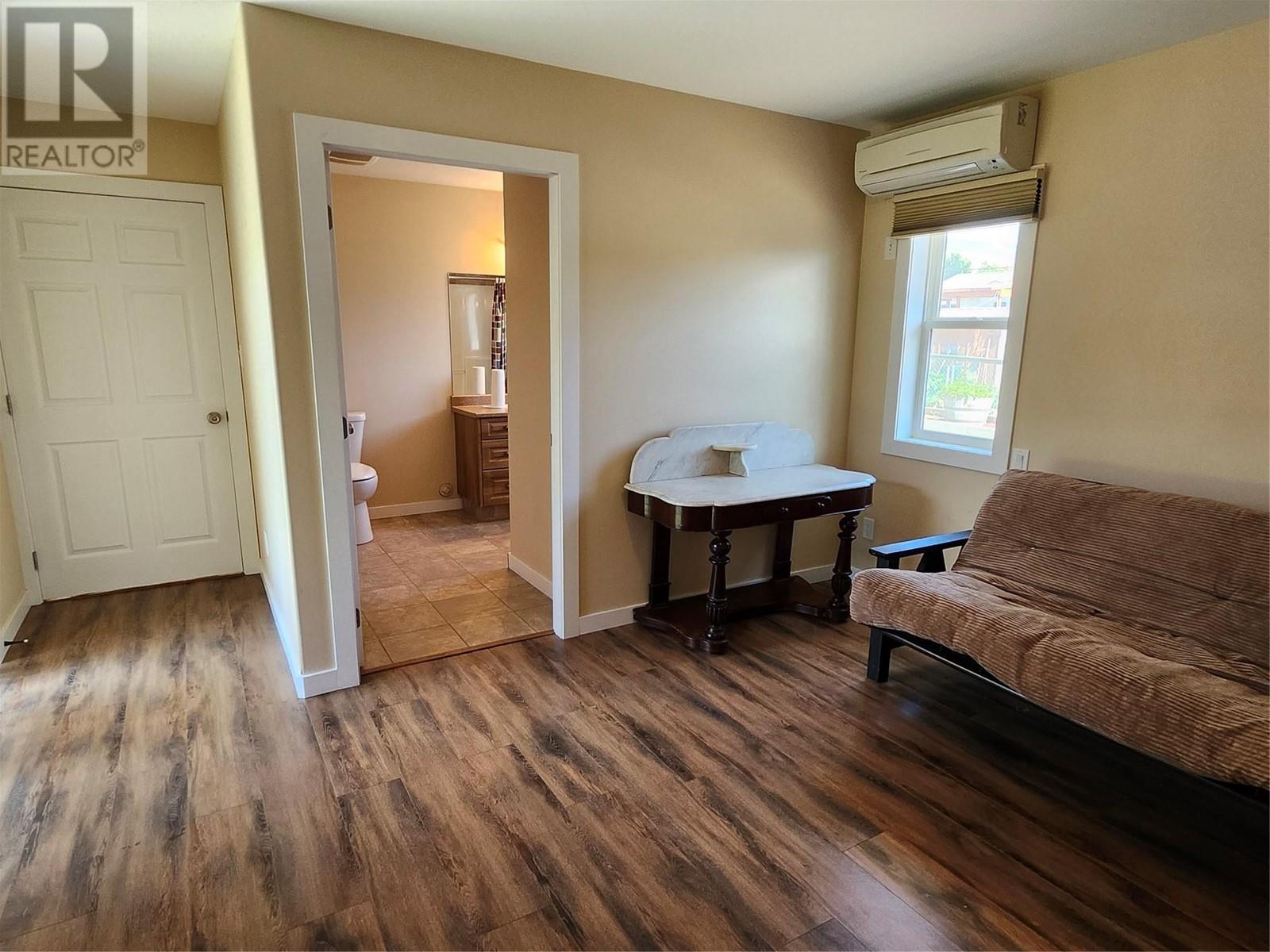 6453 Park Drive, Oliver, British Columbia  V0H 1T3 - Photo 18 - 10350952