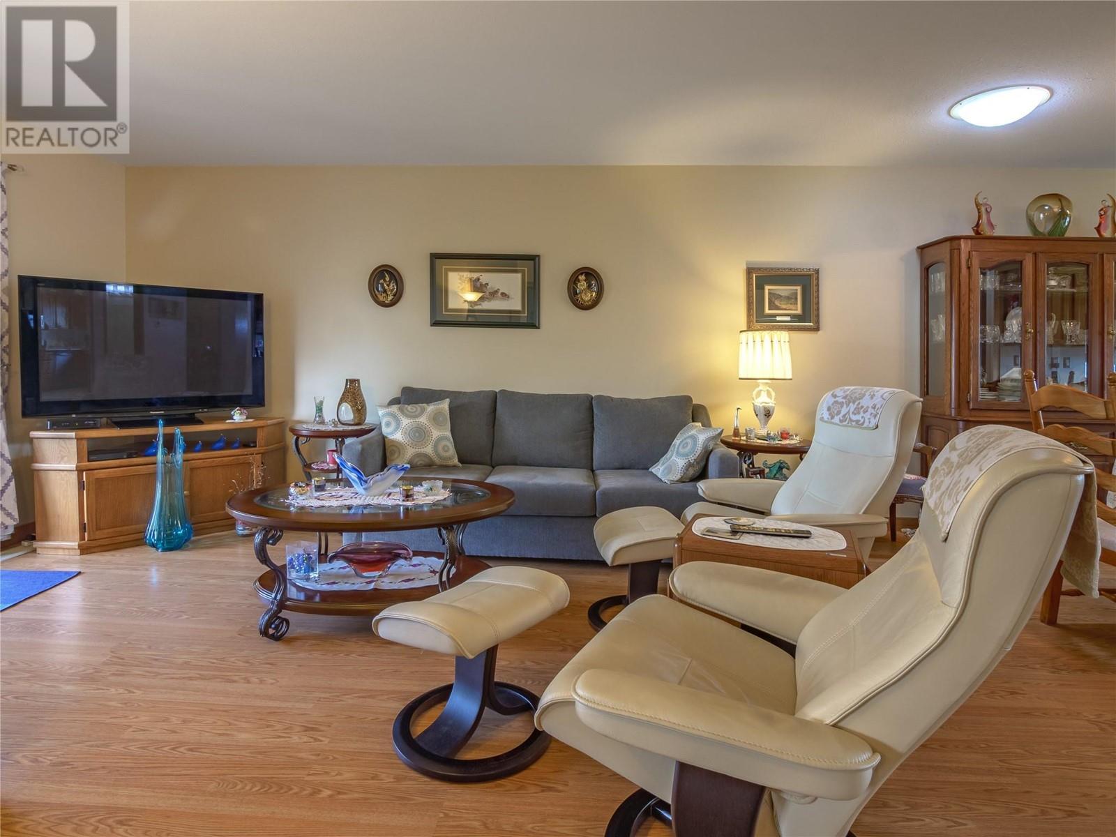 2445 South Main Street Unit# 111, Penticton, British Columbia  V2A 5J1 - Photo 4 - 10350914