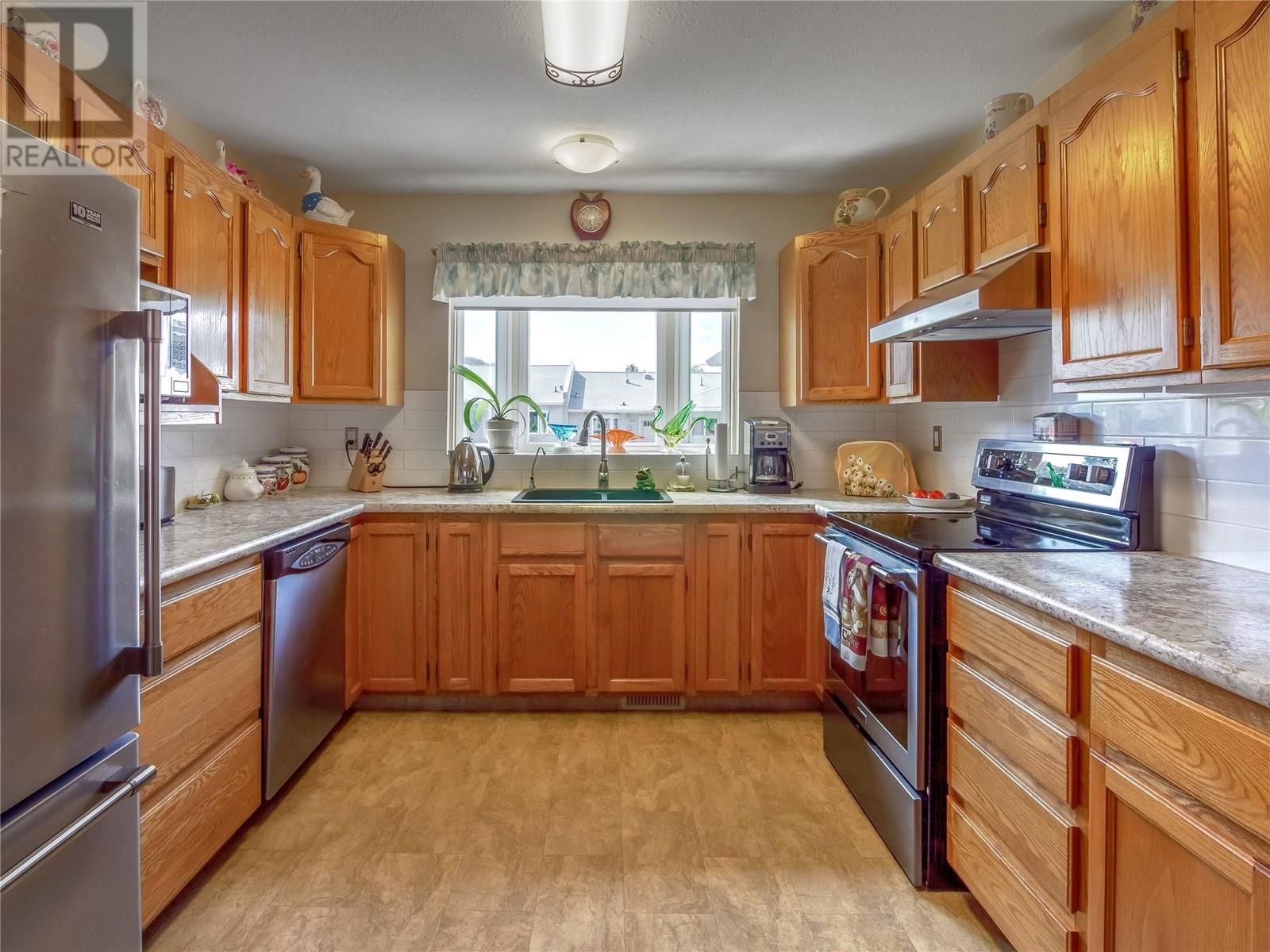 2445 South Main Street Unit# 111, Penticton, British Columbia  V2A 5J1 - Photo 8 - 10350914