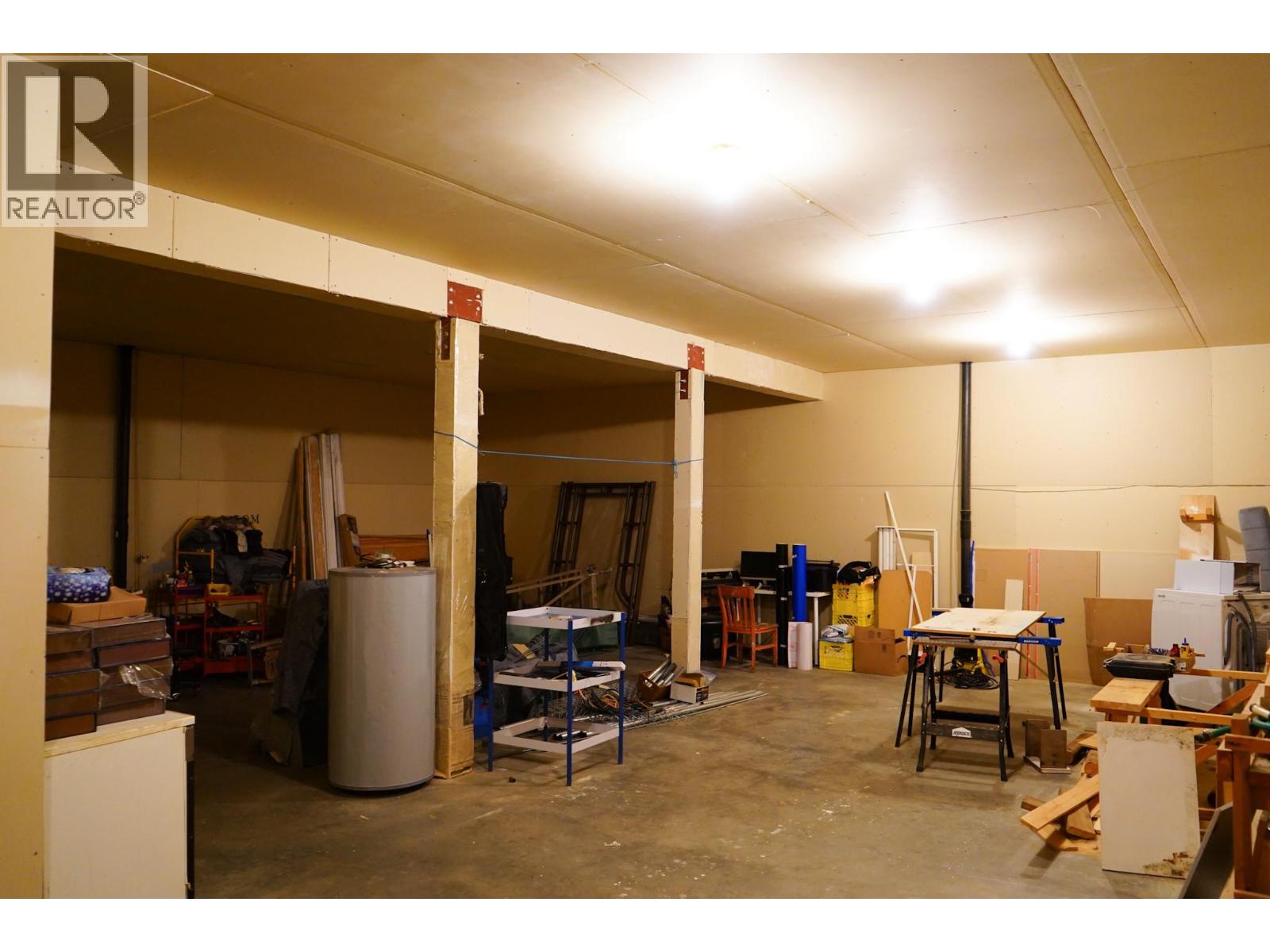 1511 Cariboo Highway, Clinton, British Columbia  V0K 1K0 - Photo 16 - 10350778