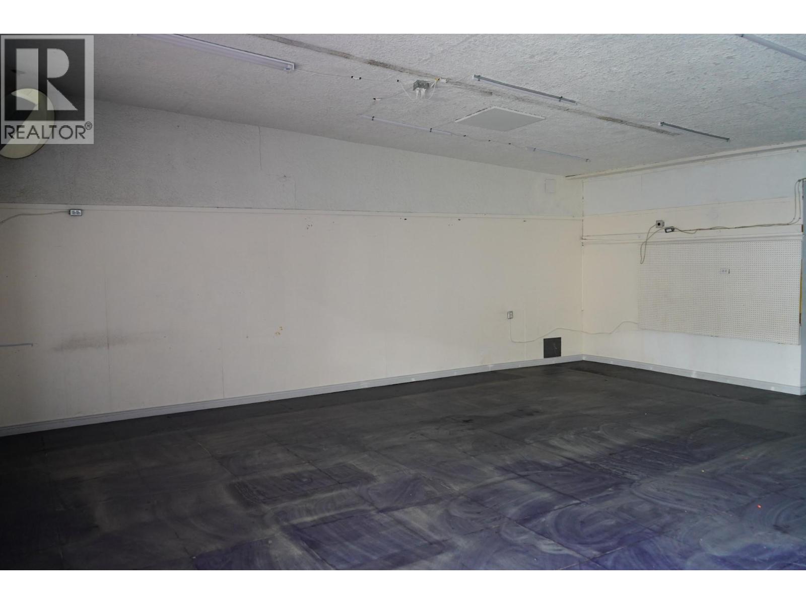 1511 Cariboo Highway, Clinton, British Columbia  V0K 1K0 - Photo 4 - 10350778