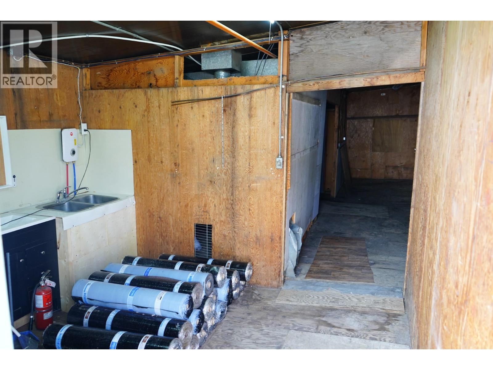 1511 Cariboo Highway, Clinton, British Columbia  V0K 1K0 - Photo 7 - 10350778