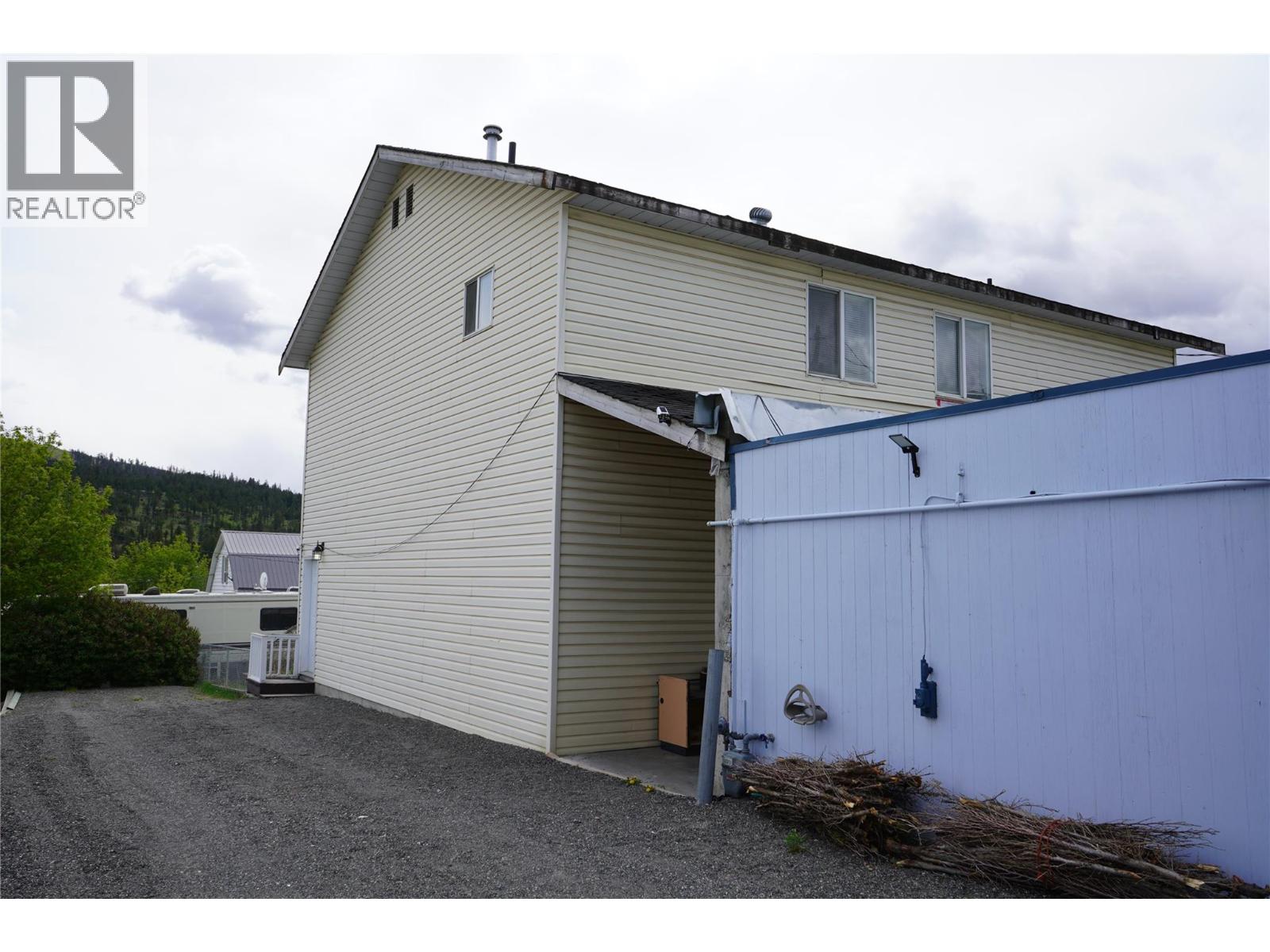 1511 Cariboo Highway, Clinton, British Columbia  V0K 1K0 - Photo 9 - 10350778