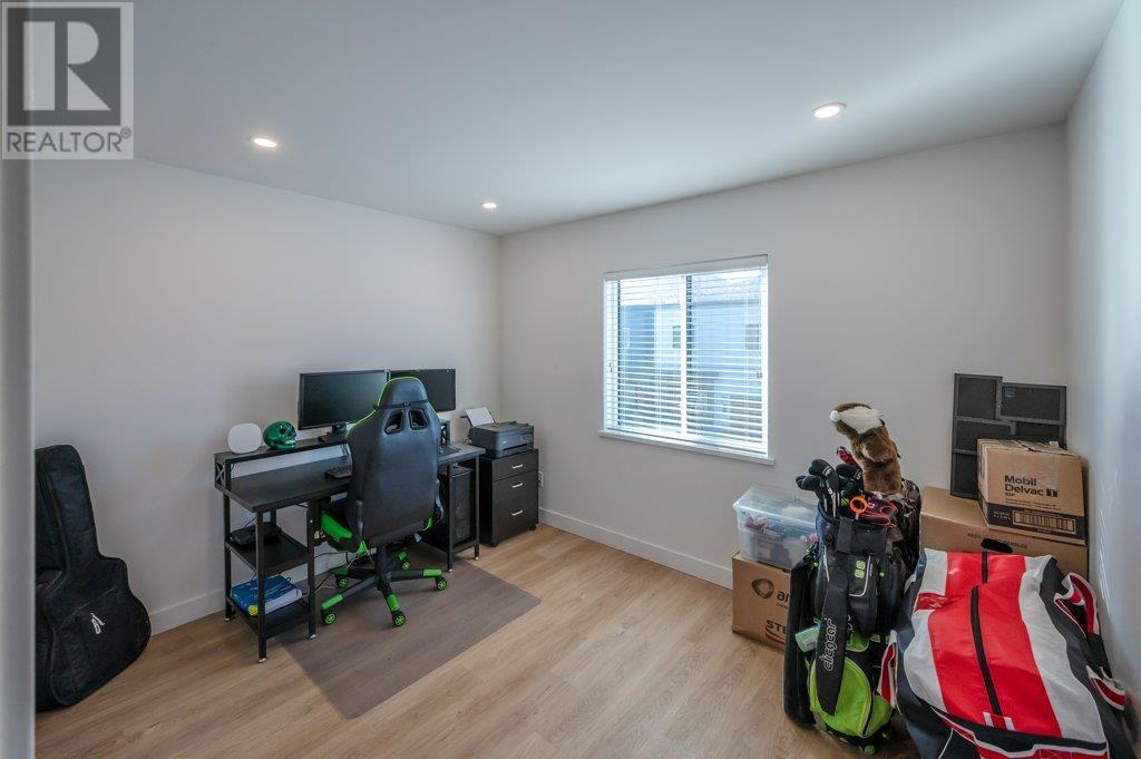5011 Towgood Place Unit# 102, Summerland, British Columbia  V0H 1Z9 - Photo 32 - 10350988