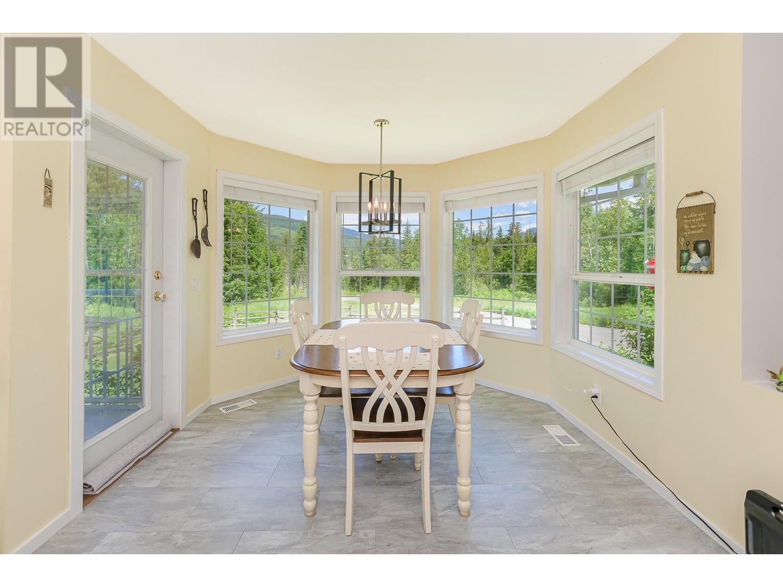 4340 Sederberg Road, Malakwa, British Columbia  V0E 2J0 - Photo 11 - 10349316