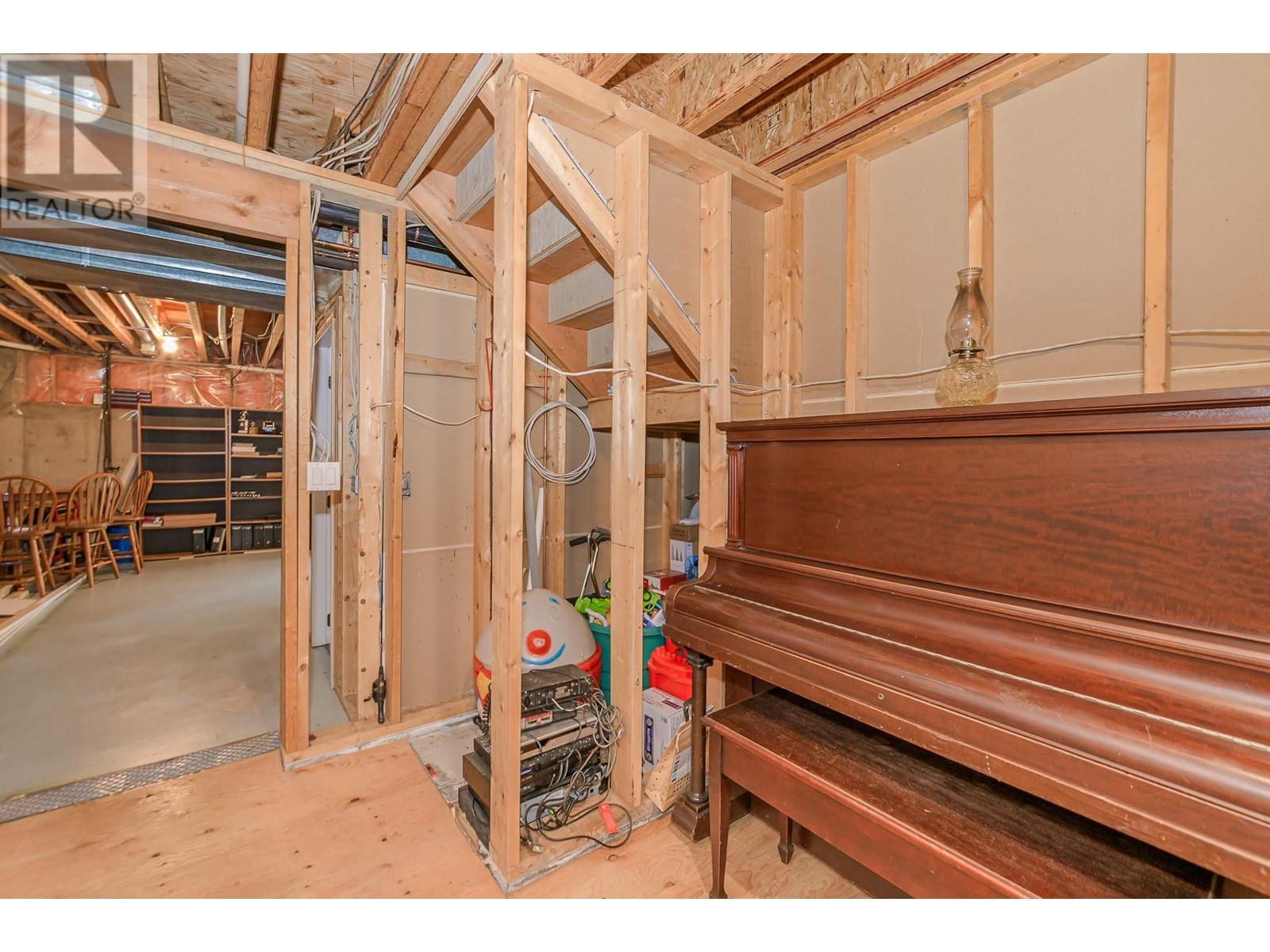 4340 Sederberg Road, Malakwa, British Columbia  V0E 2J0 - Photo 49 - 10349316