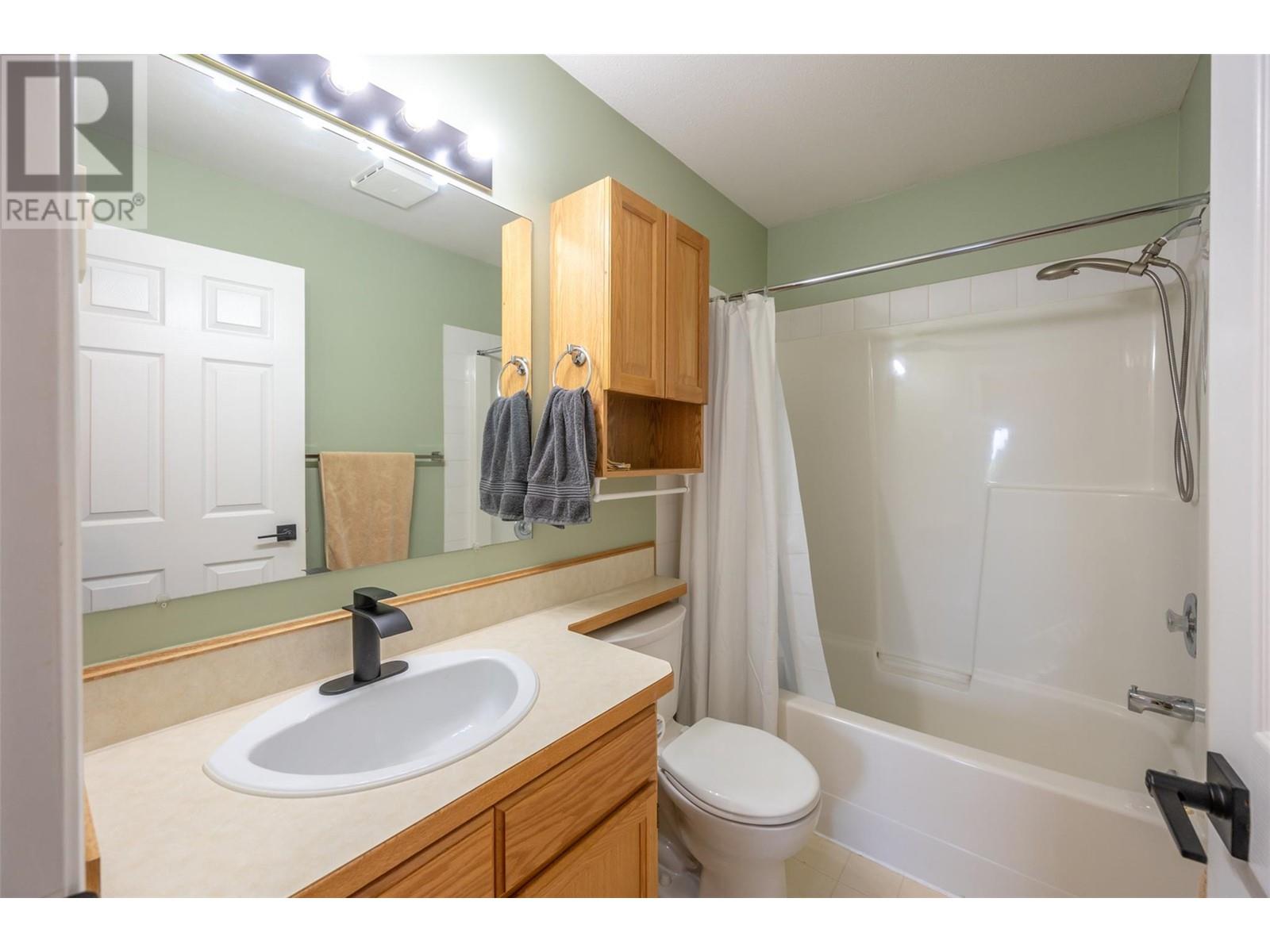 1750 Atkinson Street Unit# 408, Penticton, British Columbia  V2A 7M6 - Photo 25 - 10350799
