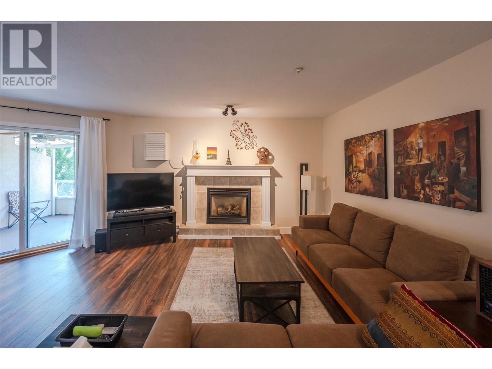 1750 Atkinson Street Unit# 408, Penticton, British Columbia  V2A 7M6 - Photo 3 - 10350799