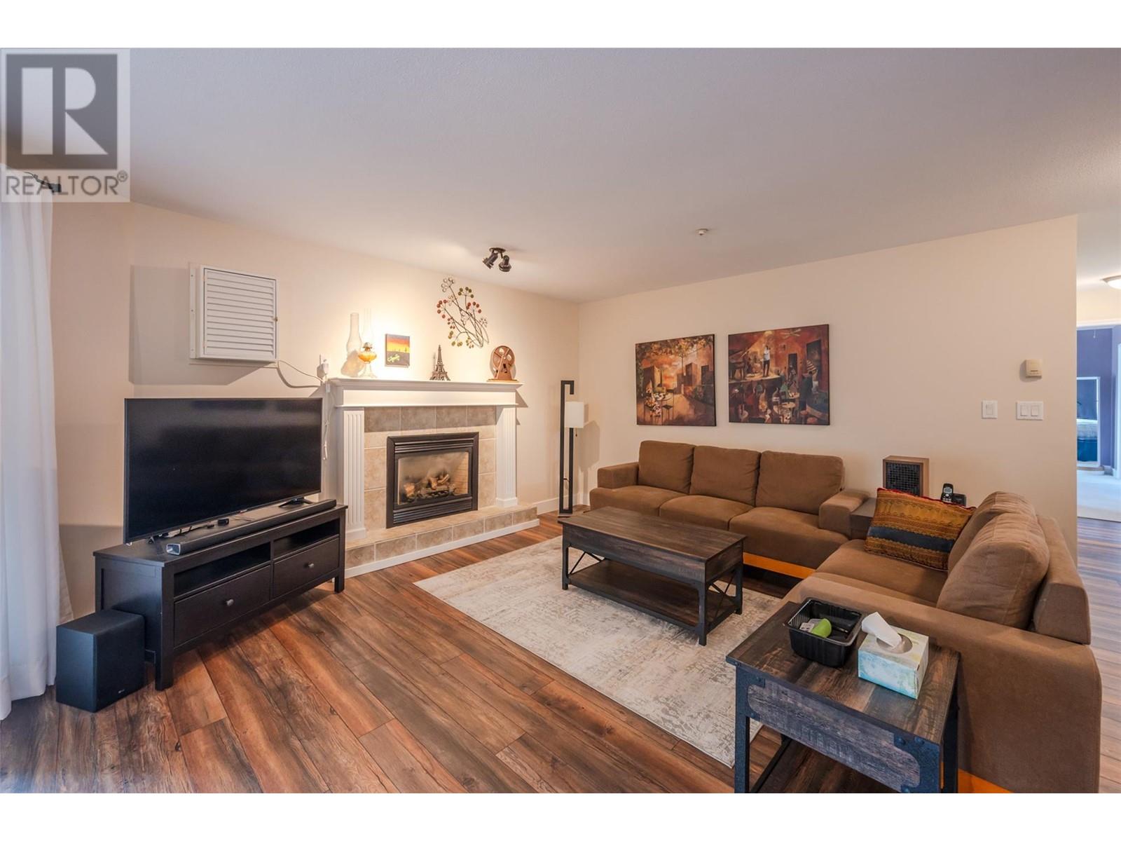 1750 Atkinson Street Unit# 408, Penticton, British Columbia  V2A 7M6 - Photo 4 - 10350799