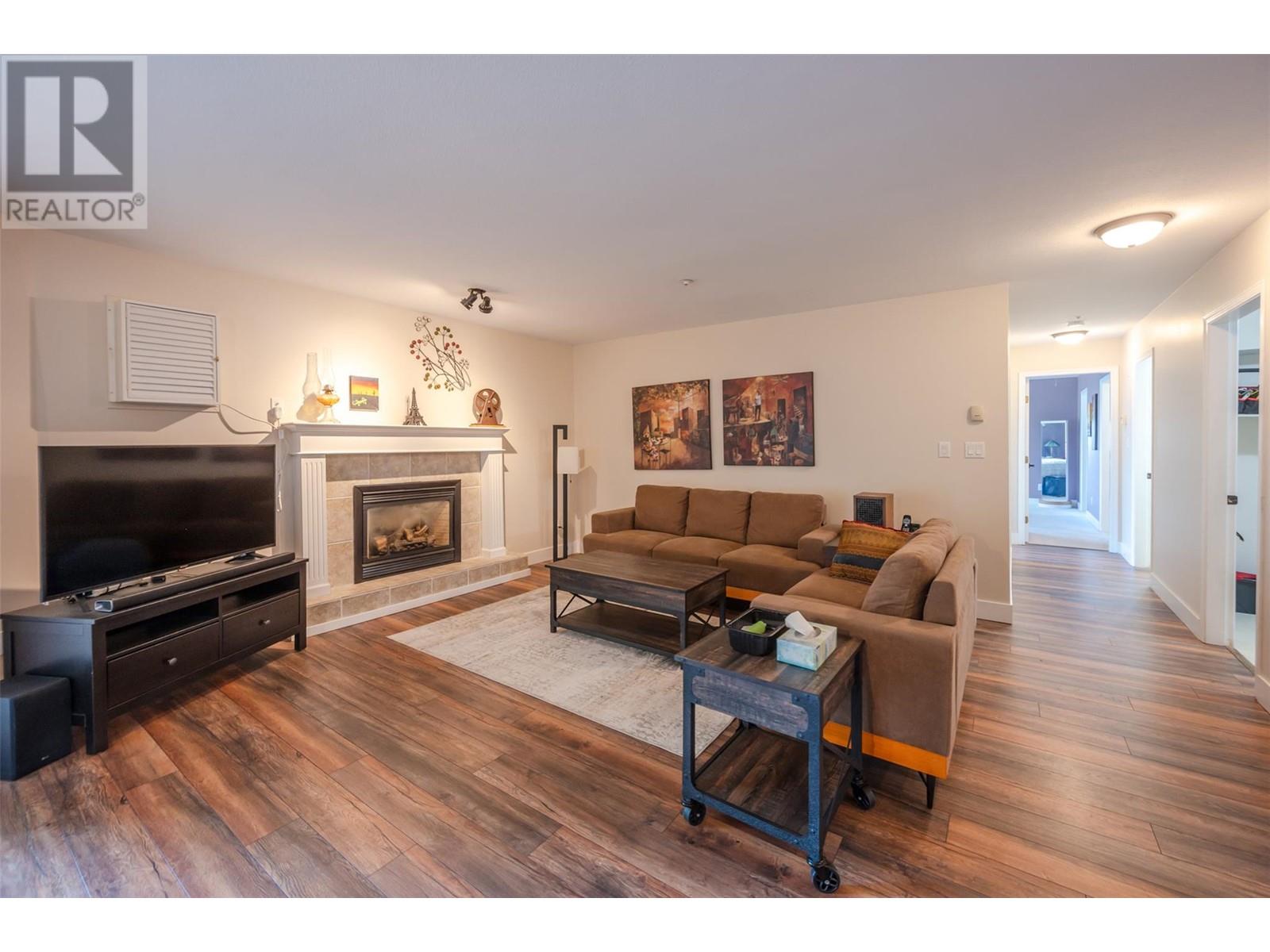 1750 Atkinson Street Unit# 408, Penticton, British Columbia  V2A 7M6 - Photo 5 - 10350799