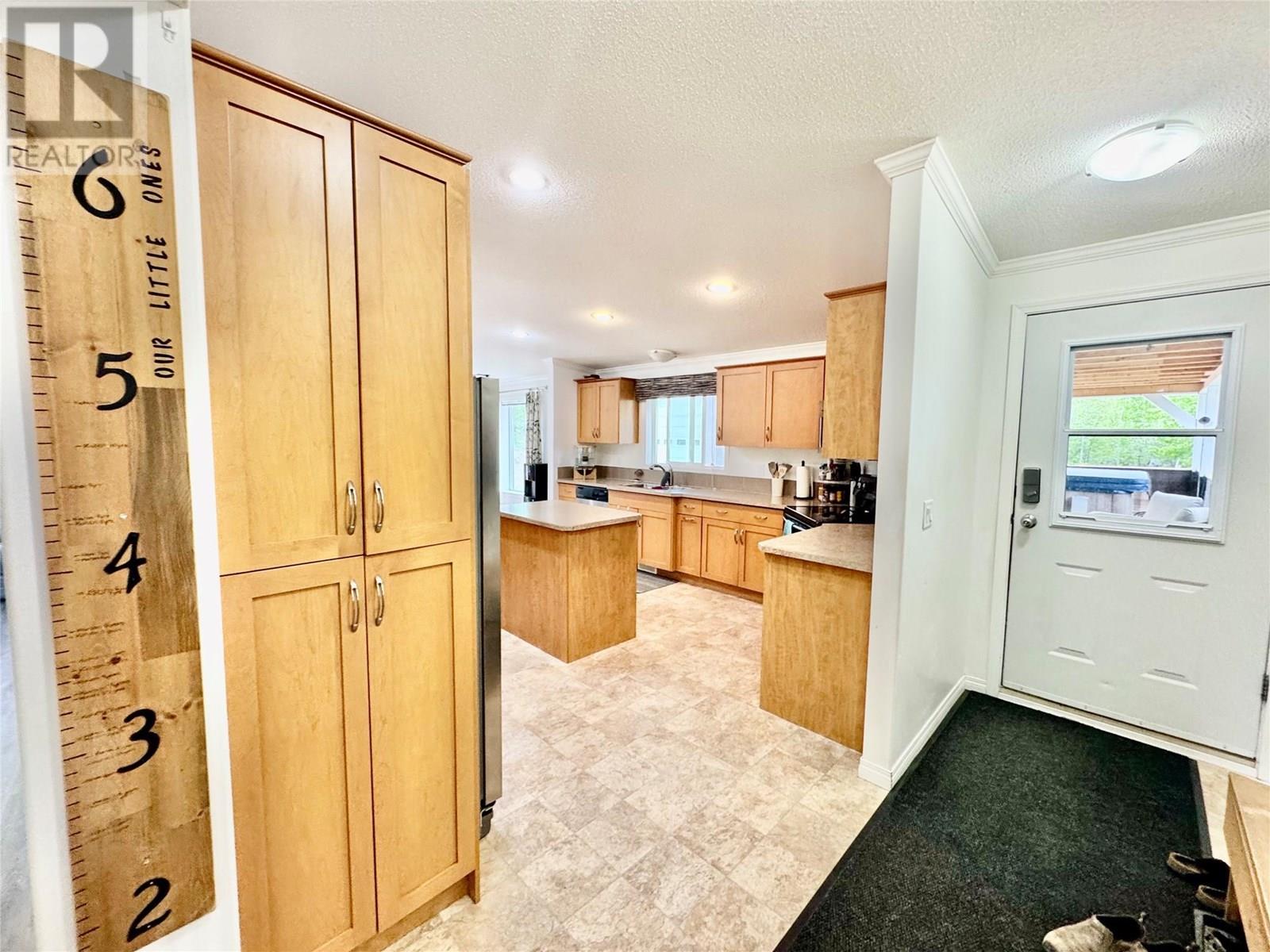 13167 Mckinnon Way, Dawson Creek, British Columbia  V1G 5A1 - Photo 10 - 10350440