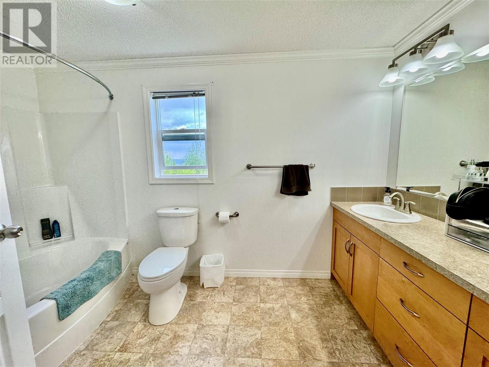 13167 Mckinnon Way, Dawson Creek, British Columbia  V1G 5A1 - Photo 15 - 10350440