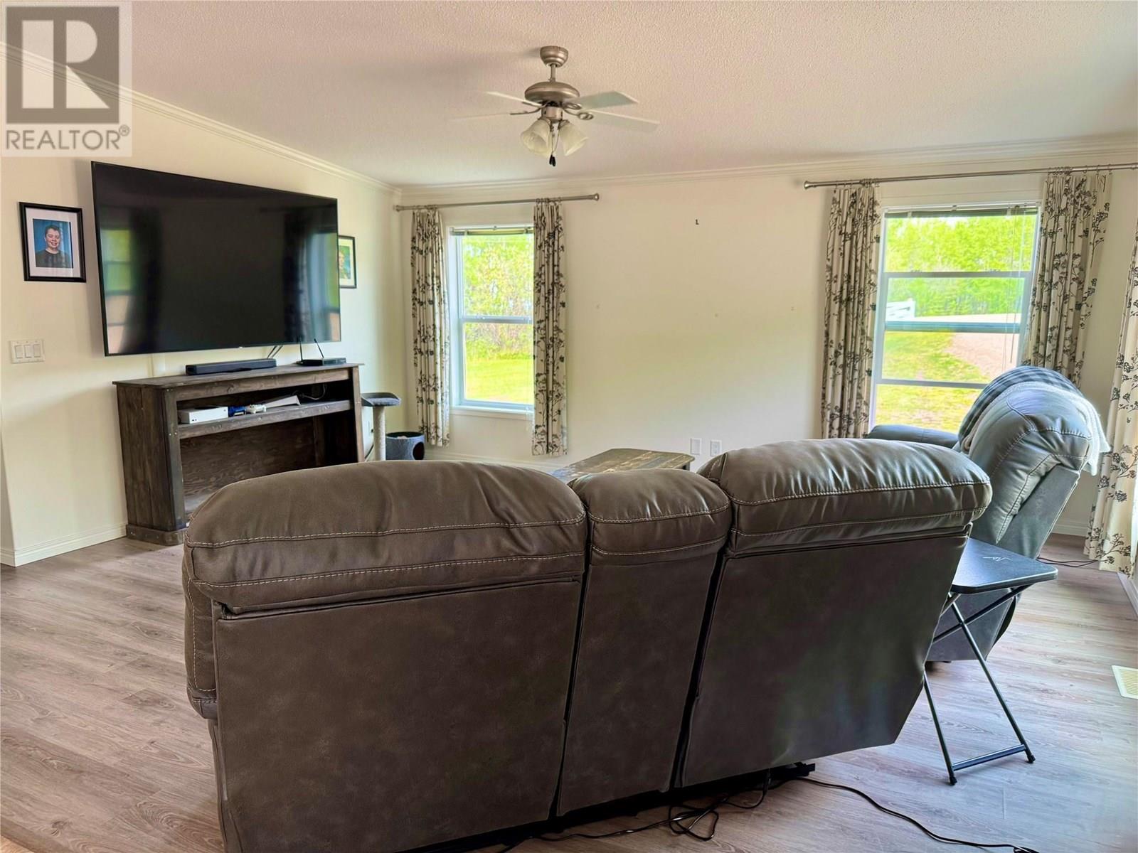 13167 Mckinnon Way, Dawson Creek, British Columbia  V1G 5A1 - Photo 5 - 10350440