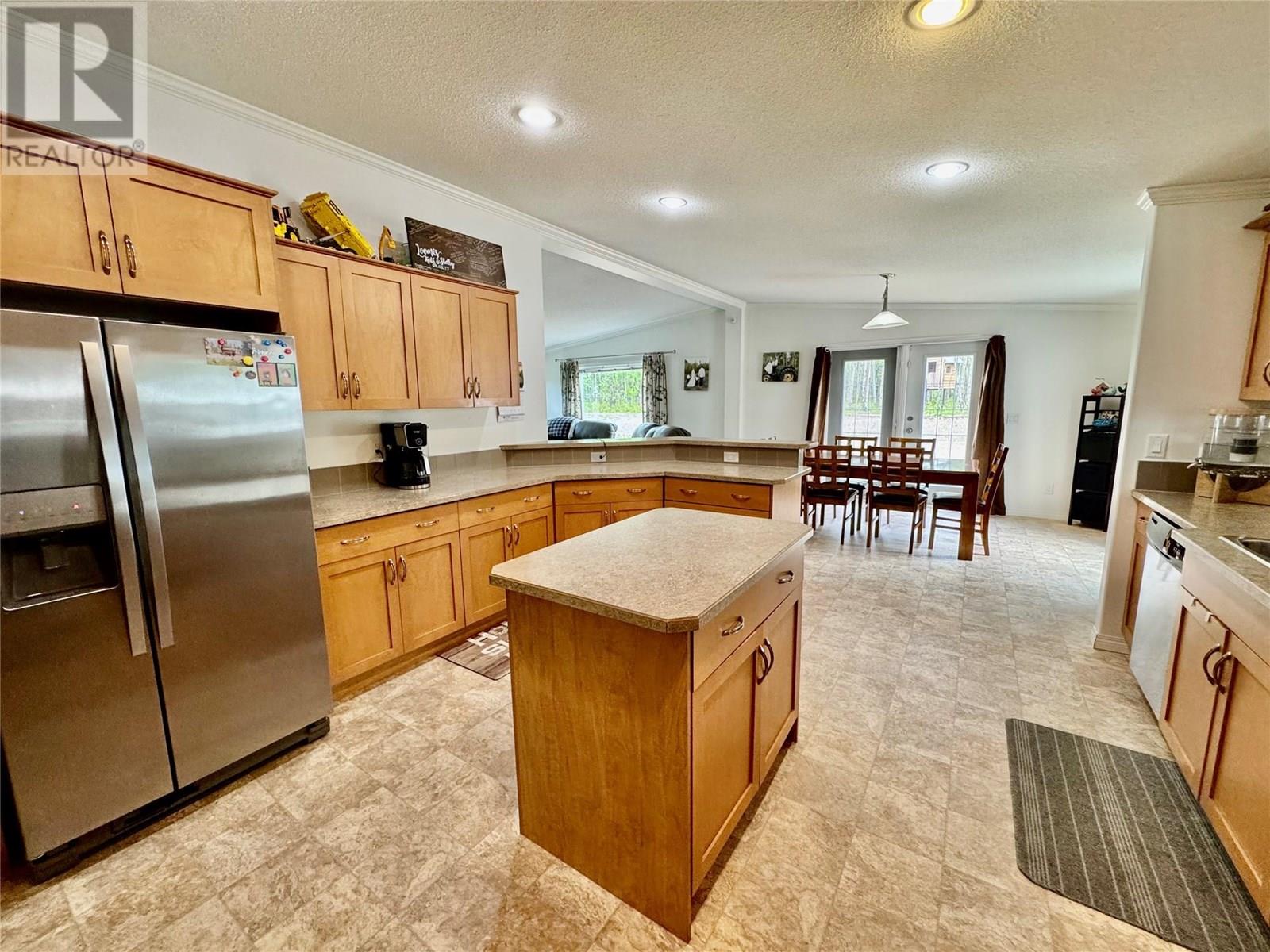 13167 Mckinnon Way, Dawson Creek, British Columbia  V1G 5A1 - Photo 9 - 10350440