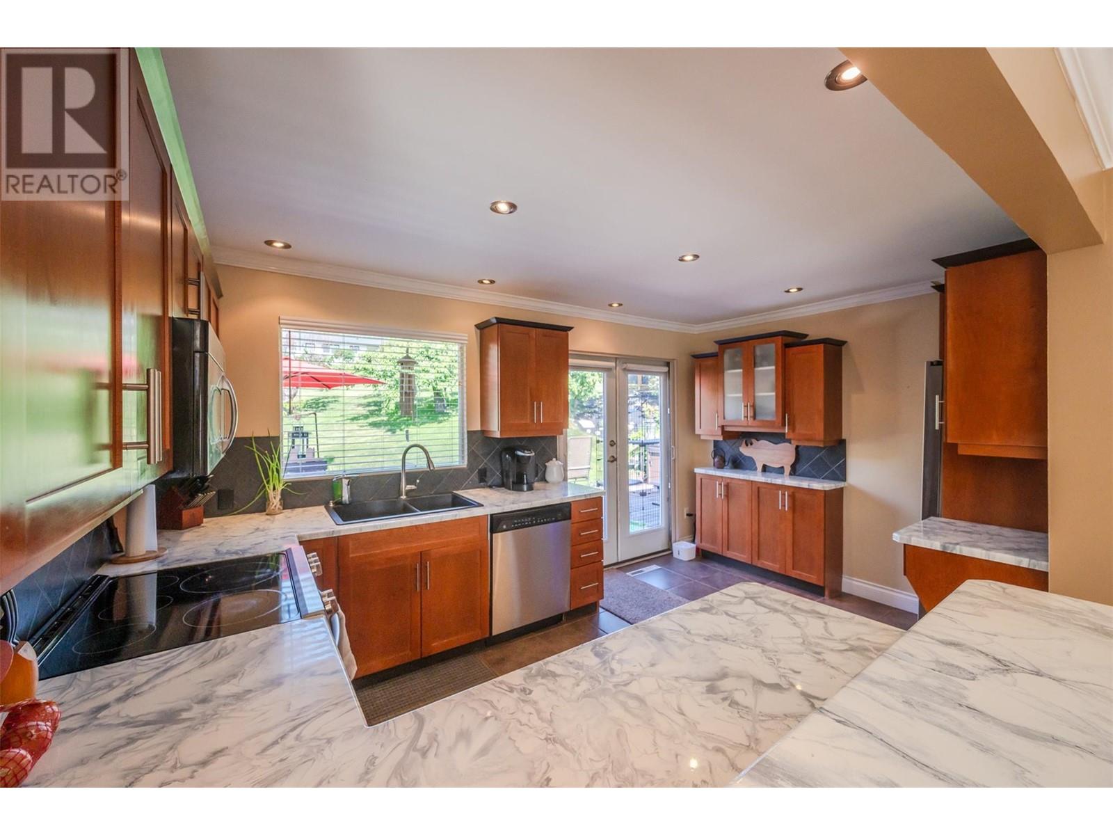 808 Vedette Drive, Penticton, British Columbia  V2A 8Y3 - Photo 16 - 10351018