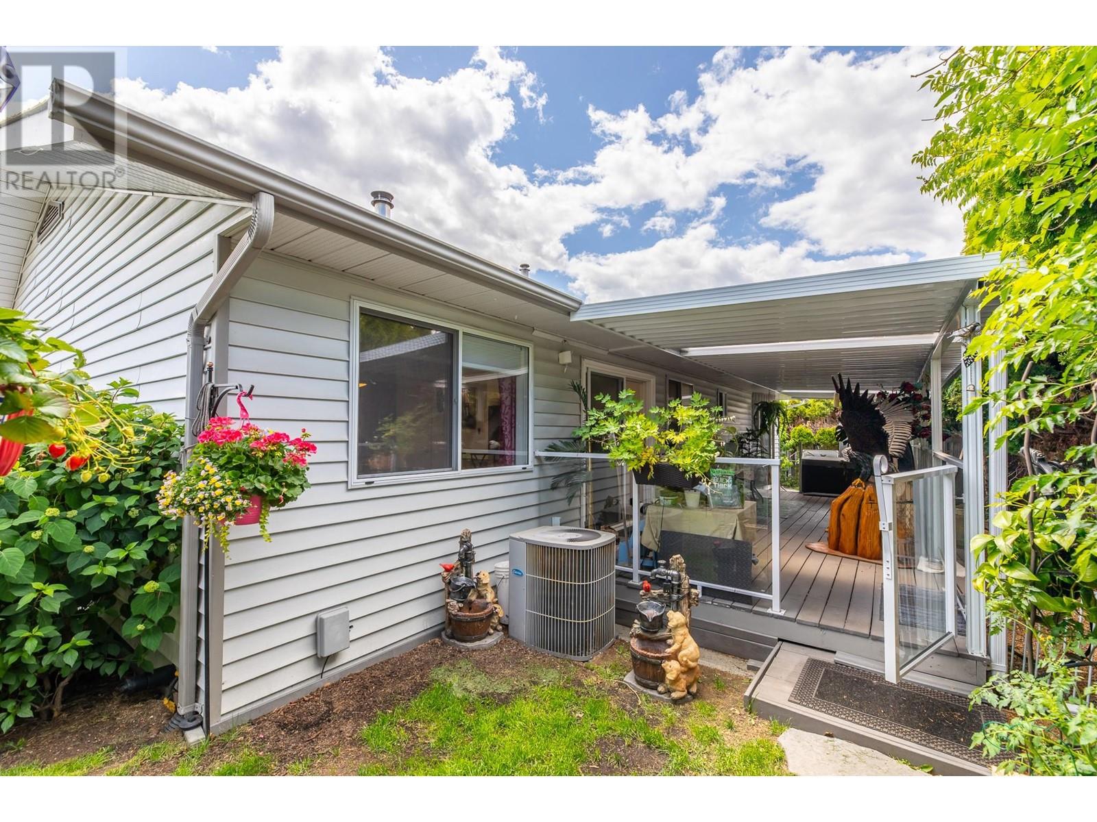 2357 Cornwall Drive, Penticton, British Columbia  V2A 7T1 - Photo 19 - 10350762