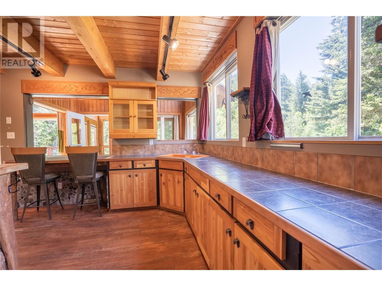 1907 Green Mountain Road, Penticton, British Columbia  V2A 0E6 - Photo 11 - 10349561