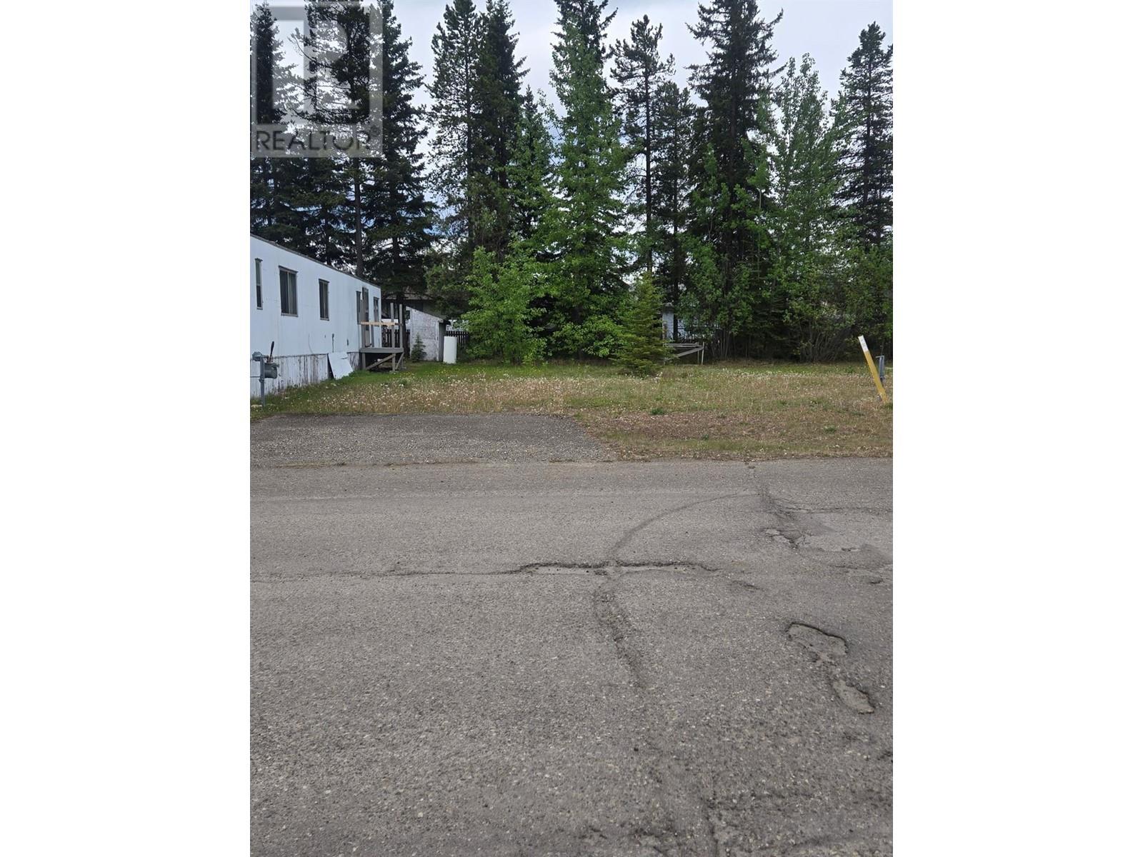 105 Steeprock Close, Tumbler Ridge, British Columbia  V0C 2W0 - Photo 1 - 10351089