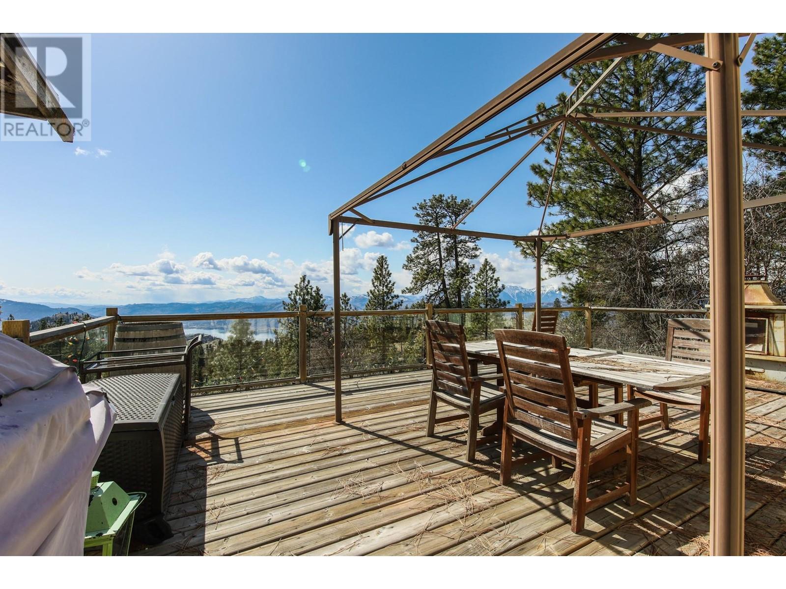 250 Longjoe Road, Osoyoos, British Columbia  V0H 1V6 - Photo 17 - 10350870