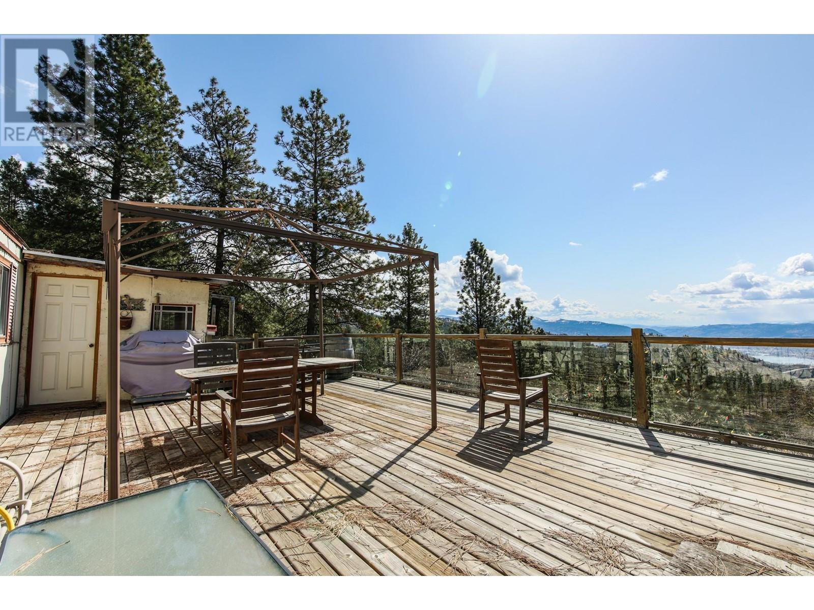 250 Longjoe Road, Osoyoos, British Columbia  V0H 1V6 - Photo 19 - 10350870