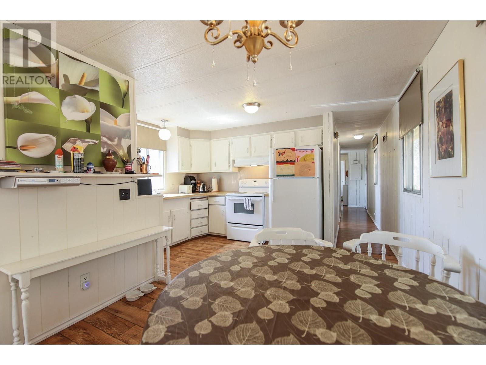 250 Longjoe Road, Osoyoos, British Columbia  V0H 1V6 - Photo 35 - 10350870