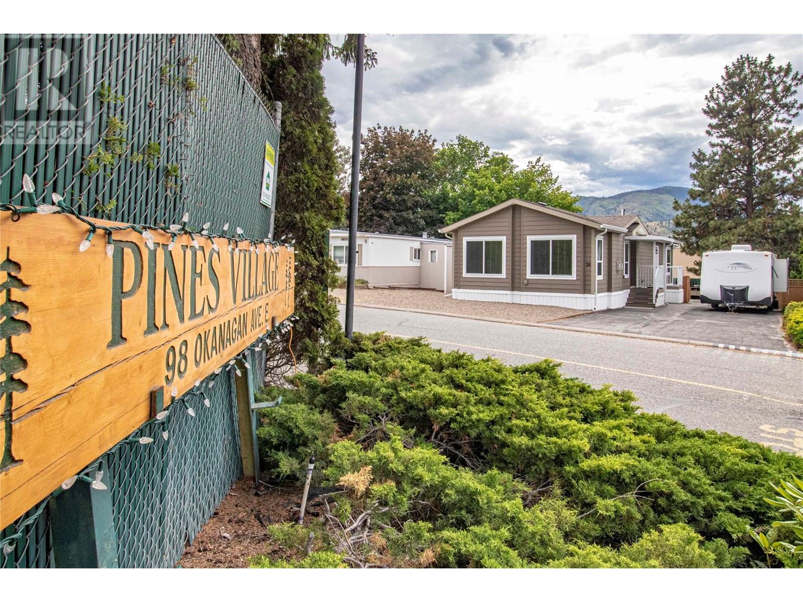 98 Okanagan Avenue E Unit# 28, Penticton, British Columbia  V2A 3J5 - Photo 1 - 10350941