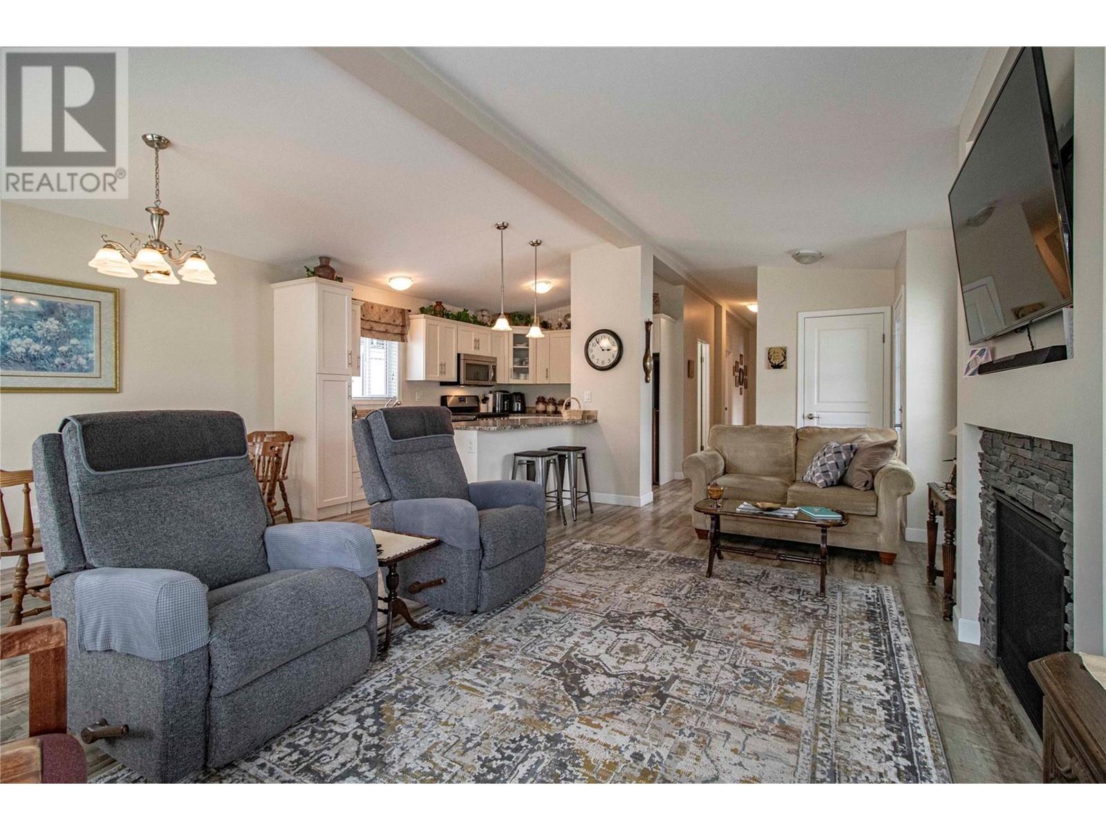 98 Okanagan Avenue E Unit# 28, Penticton, British Columbia  V2A 3J5 - Photo 14 - 10350941