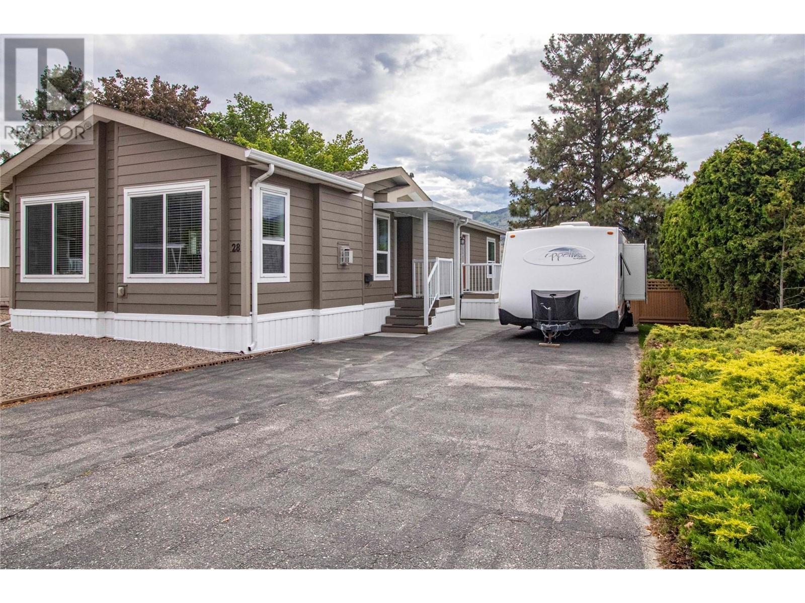 98 Okanagan Avenue E Unit# 28, Penticton, British Columbia  V2A 3J5 - Photo 2 - 10350941