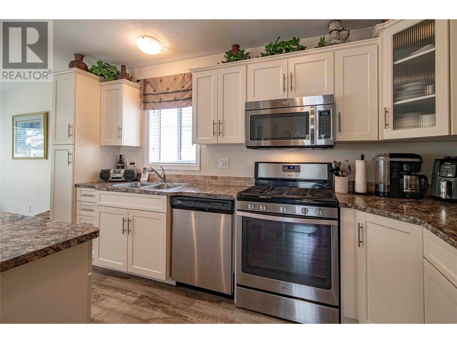 98 Okanagan Avenue E Unit# 28, Penticton, British Columbia  V2A 3J5 - Photo 20 - 10350941