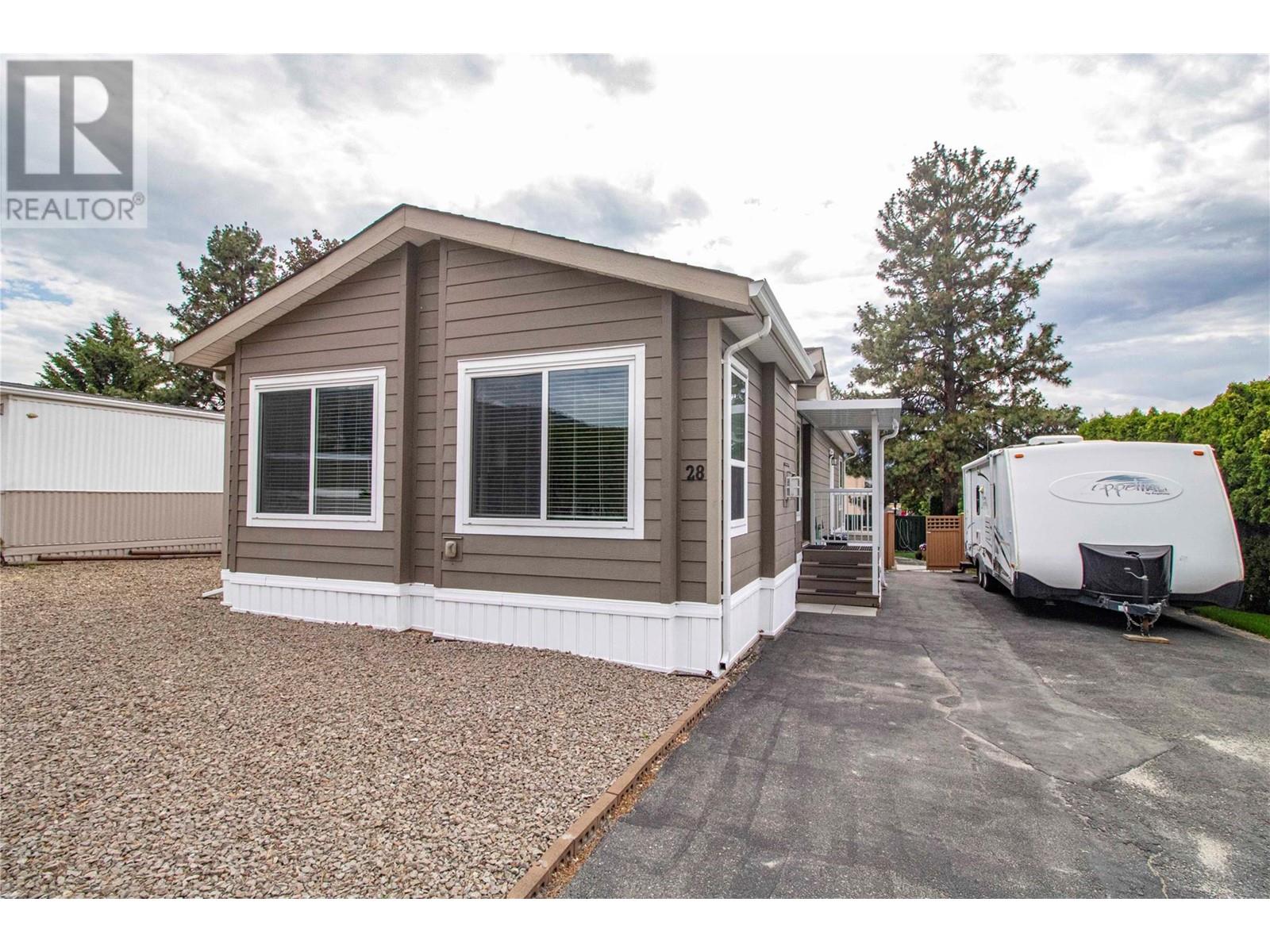 98 Okanagan Avenue E Unit# 28, Penticton, British Columbia  V2A 3J5 - Photo 4 - 10350941
