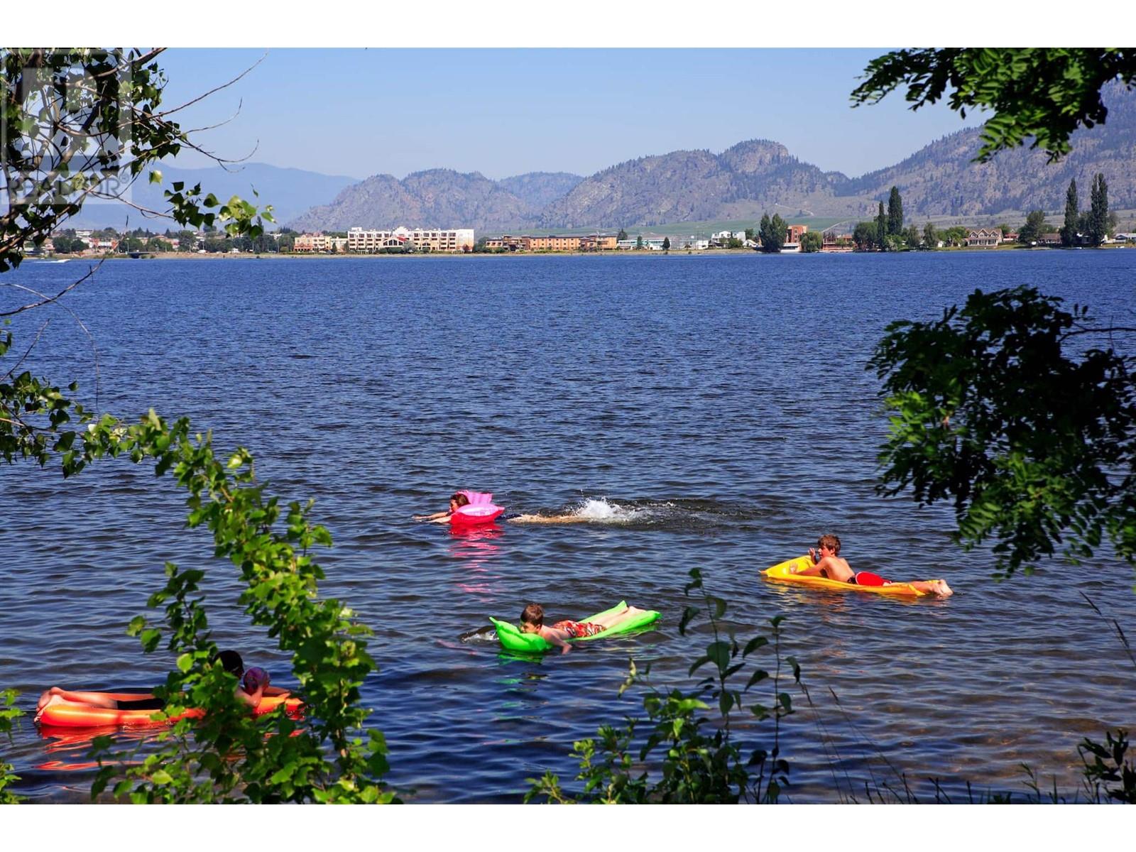 5815 Oleander Drive Unit# 220, Osoyoos, British Columbia  V0H 1V1 - Photo 12 - 10350937