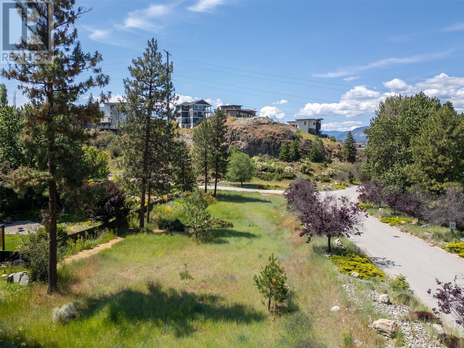 244 Heritage Boulevard, Okanagan Falls, British Columbia  V0H 1R3 - Photo 26 - 10350875