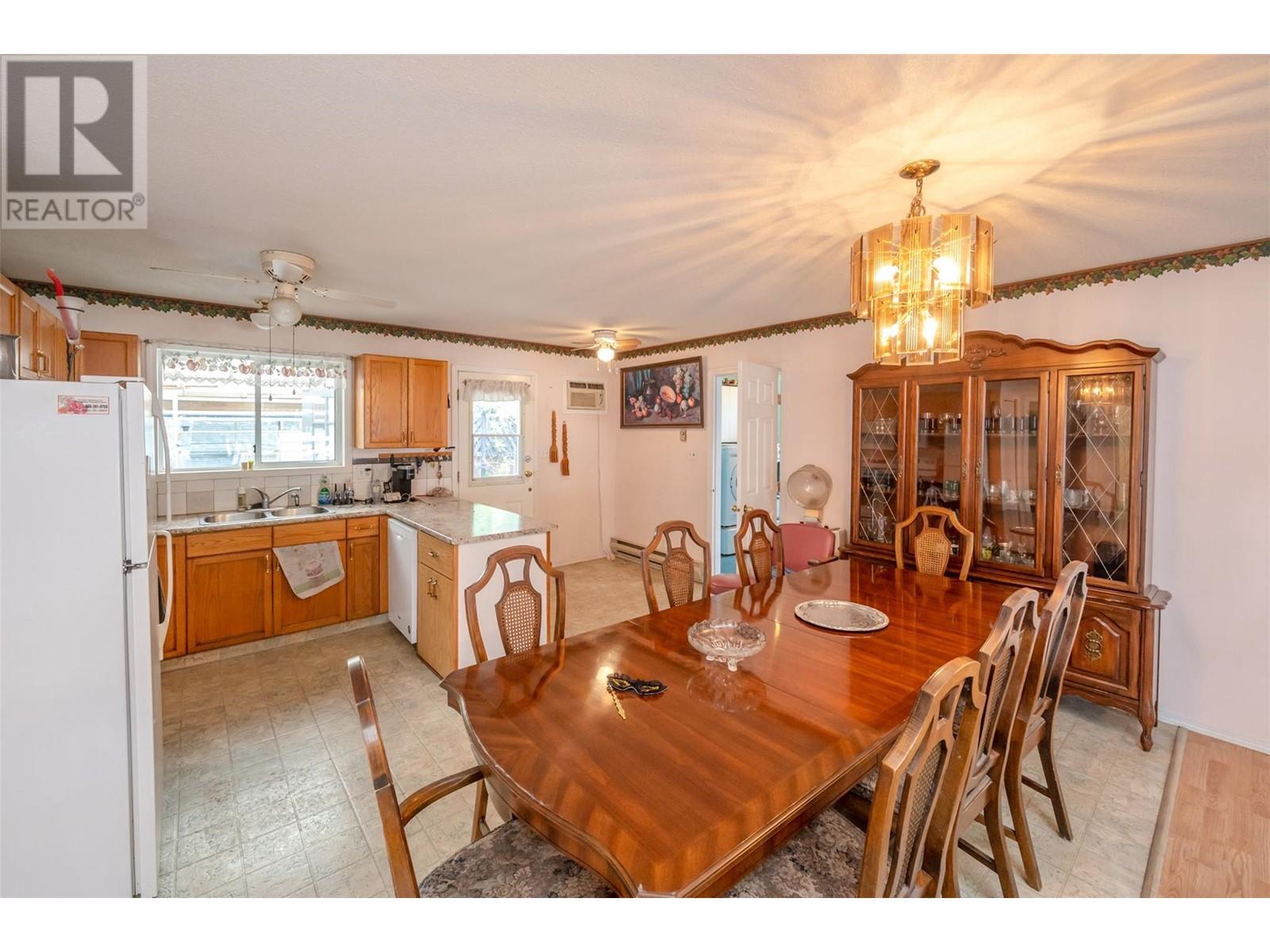 157 Ayres Crescent, Penticton, British Columbia  V2A 6R3 - Photo 11 - 10351180