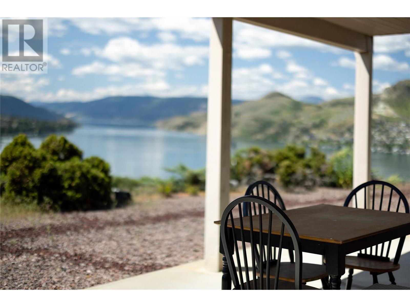 8827 Michael Drive, Coldstream, British Columbia  V1B 2P5 - Photo 10 - 10350974