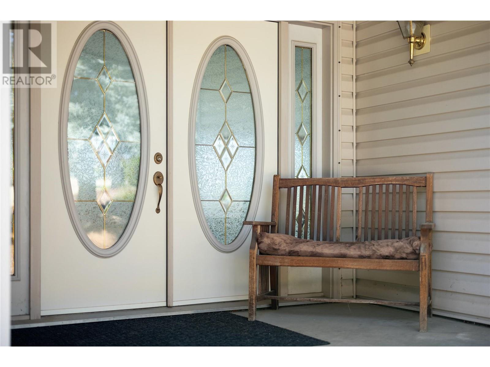 8827 Michael Drive, Coldstream, British Columbia  V1B 2P5 - Photo 26 - 10350974