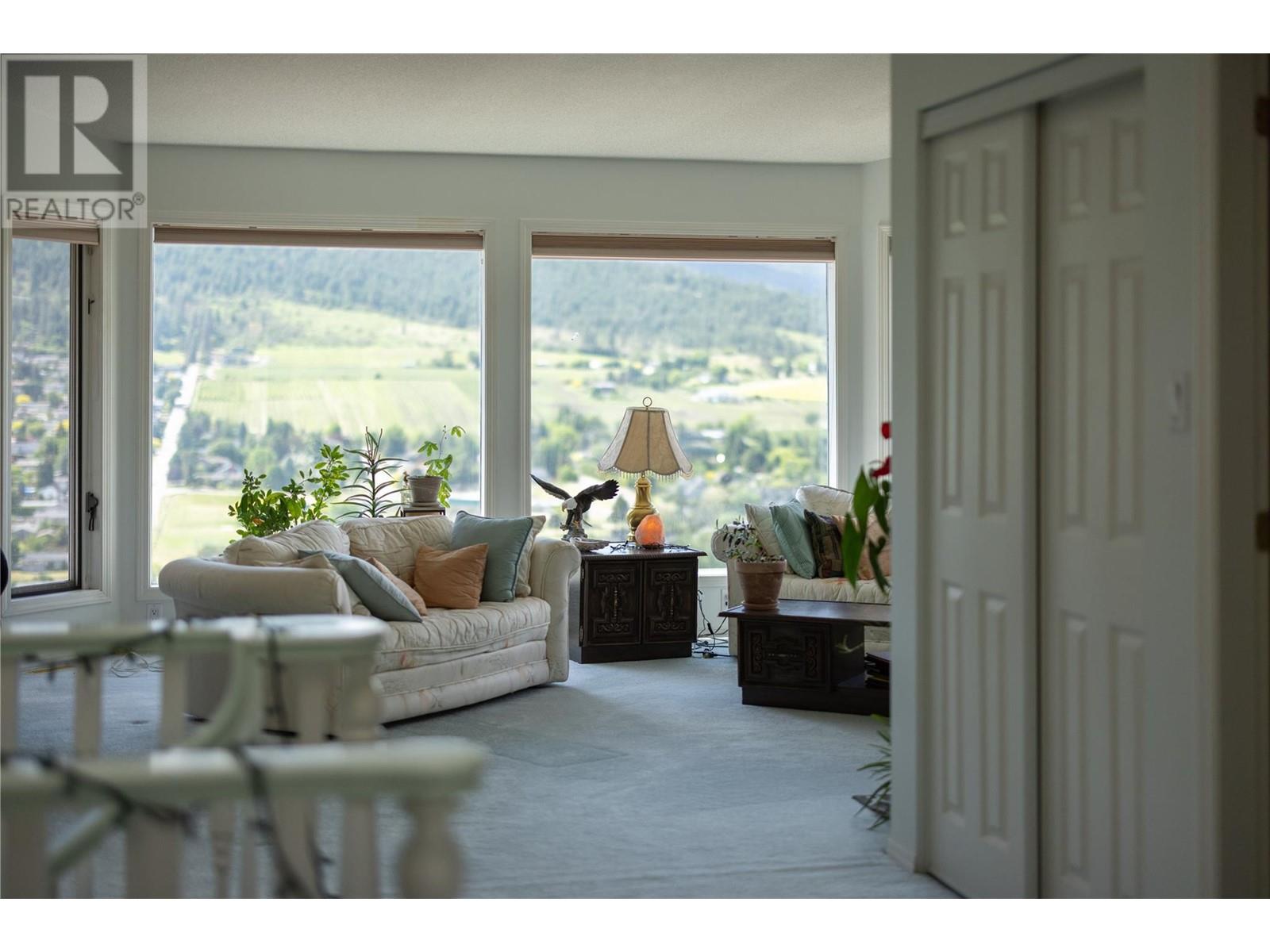 8827 Michael Drive, Coldstream, British Columbia  V1B 2P5 - Photo 29 - 10350974