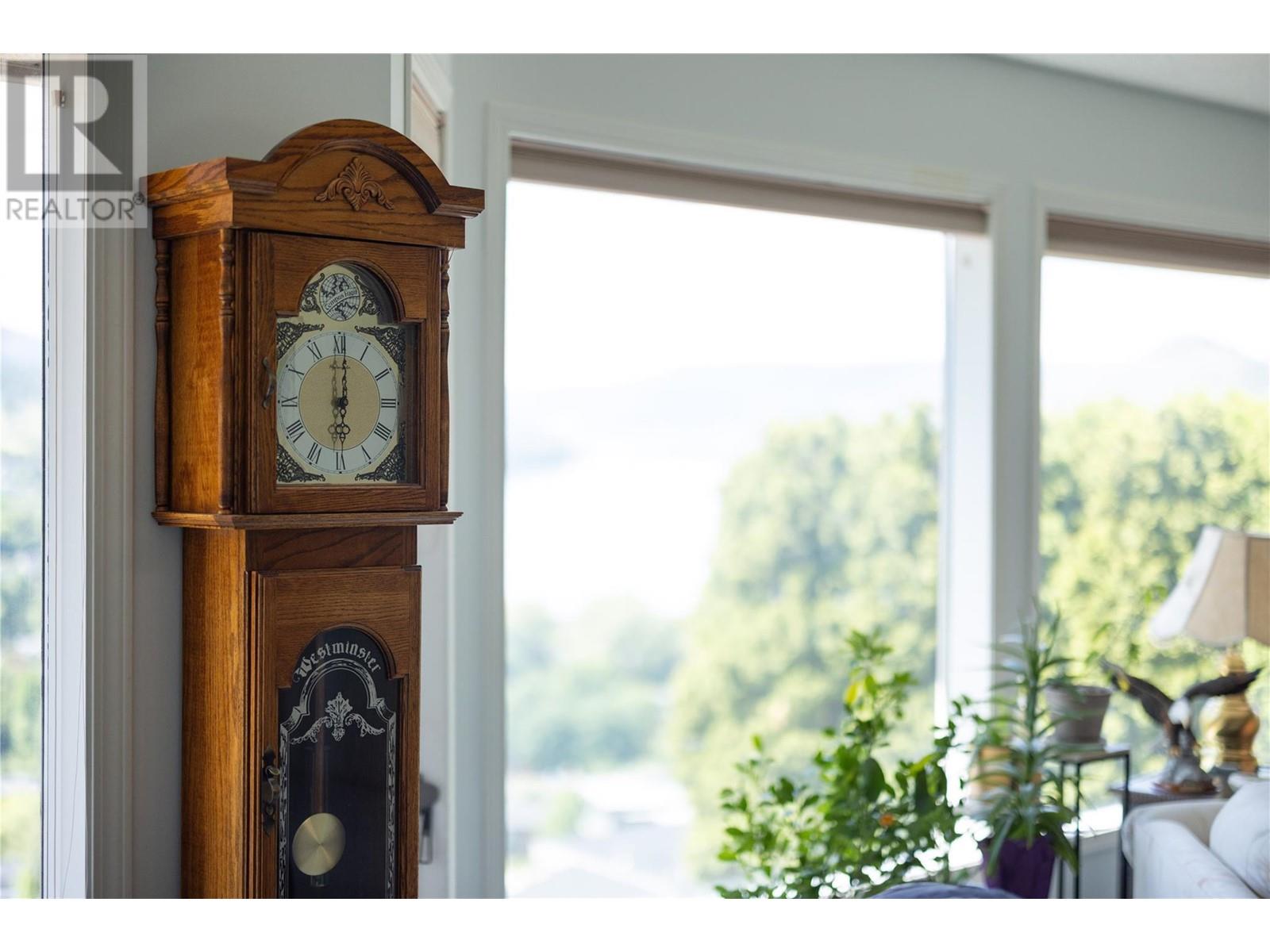 8827 Michael Drive, Coldstream, British Columbia  V1B 2P5 - Photo 35 - 10350974