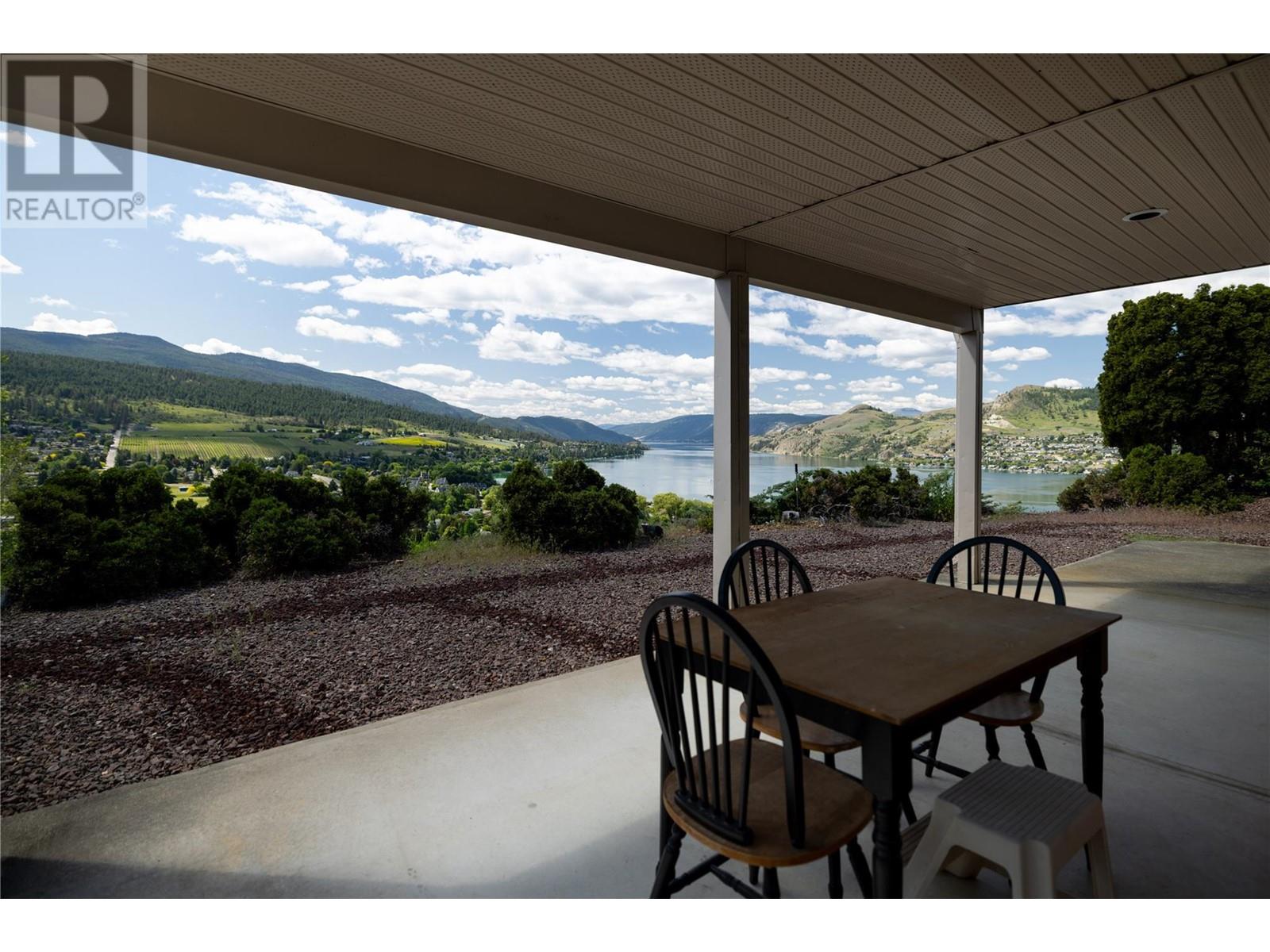 8827 Michael Drive, Coldstream, British Columbia  V1B 2P5 - Photo 9 - 10350974