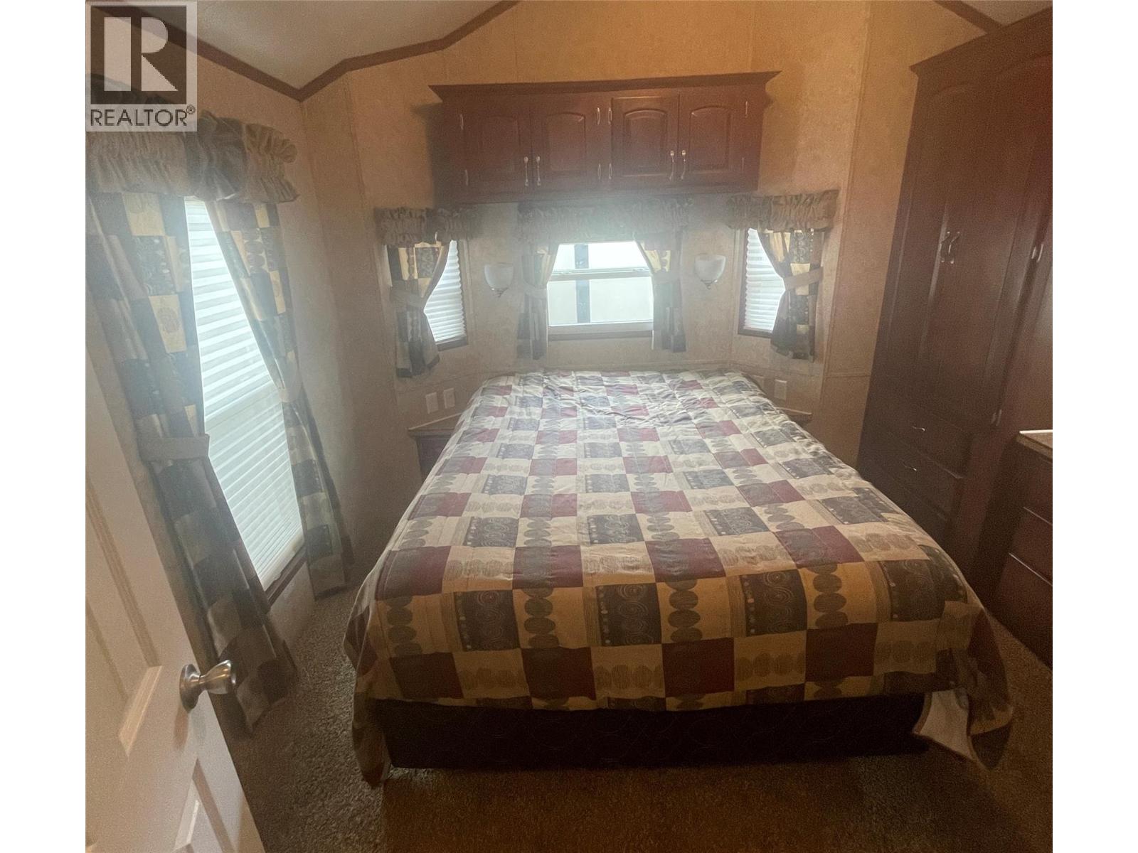 2633 Squilax Anglemont Road Unit# 19, Lee Creek, British Columbia  V0E 1M4 - Photo 27 - 10350932