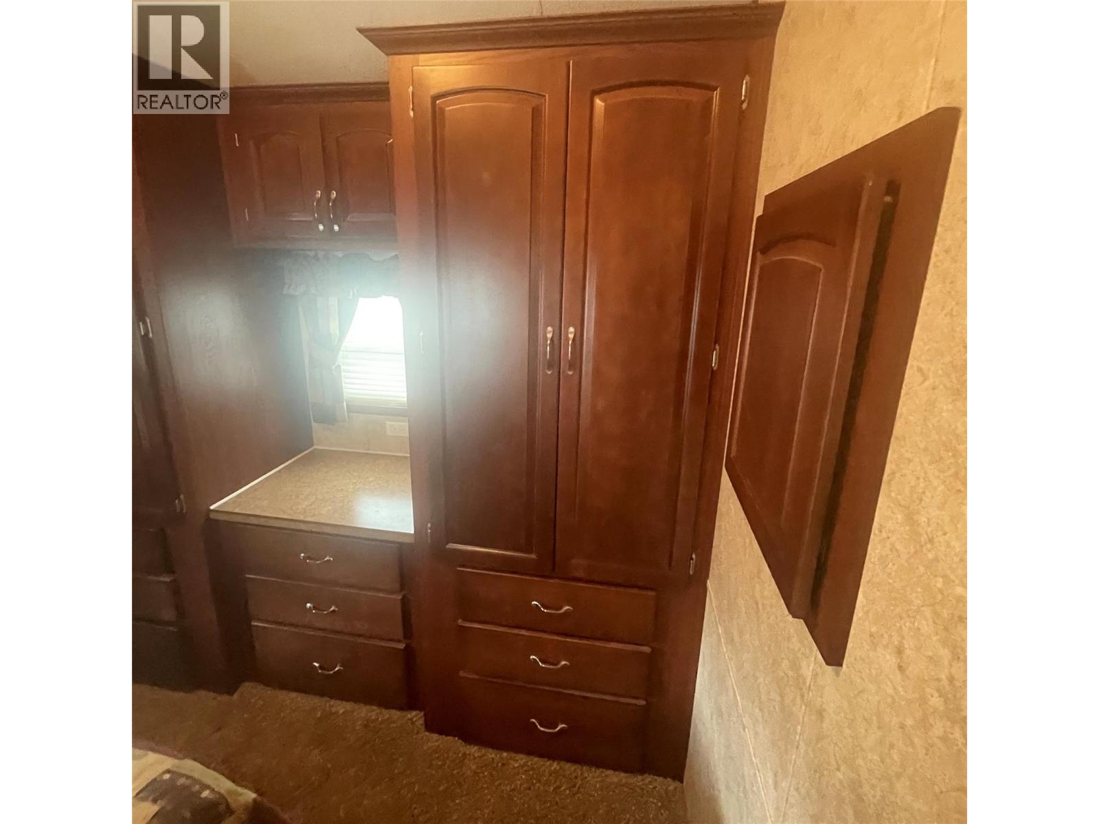 2633 Squilax Anglemont Road Unit# 19, Lee Creek, British Columbia  V0E 1M4 - Photo 28 - 10350932