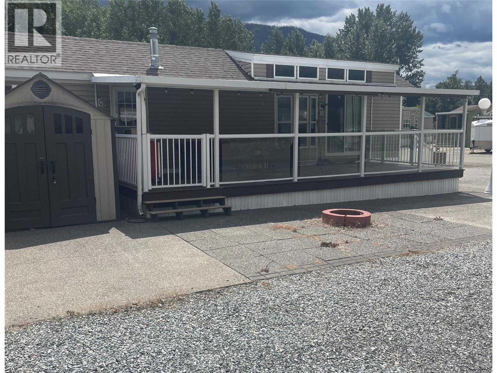 2633 Squilax Anglemont Road Unit# 19, Lee Creek, British Columbia  V0E 1M4 - Photo 37 - 10350932