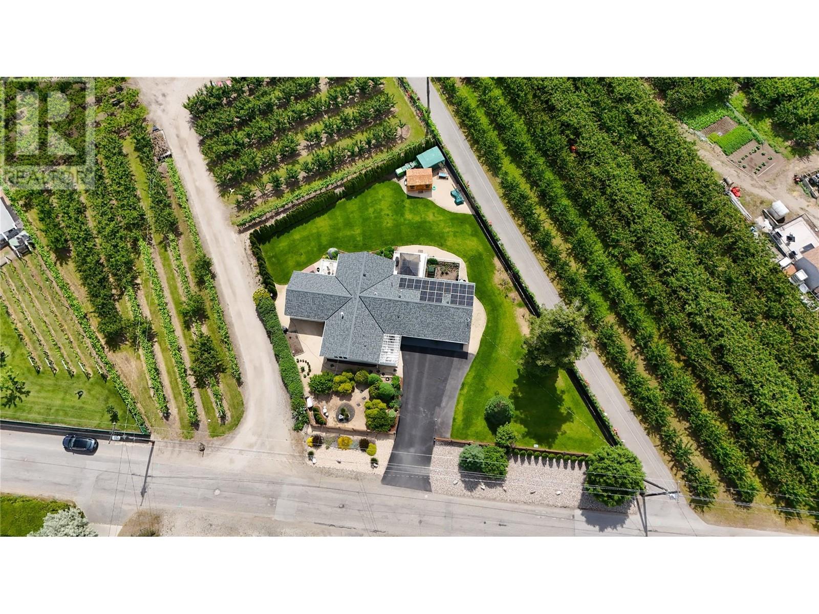 5609 Yarrow Street, Oliver, British Columbia  V0H 1T9 - Photo 22 - 10351075