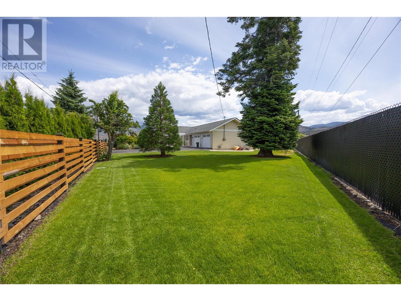 5609 Yarrow Street, Oliver, British Columbia  V0H 1T9 - Photo 31 - 10351075