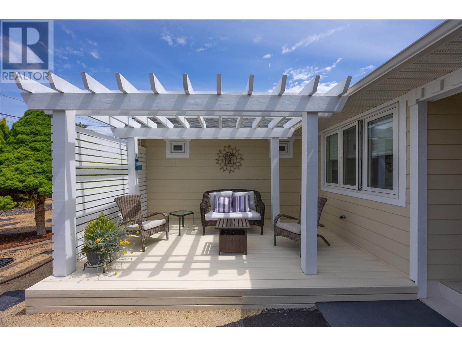 5609 Yarrow Street, Oliver, British Columbia  V0H 1T9 - Photo 32 - 10351075